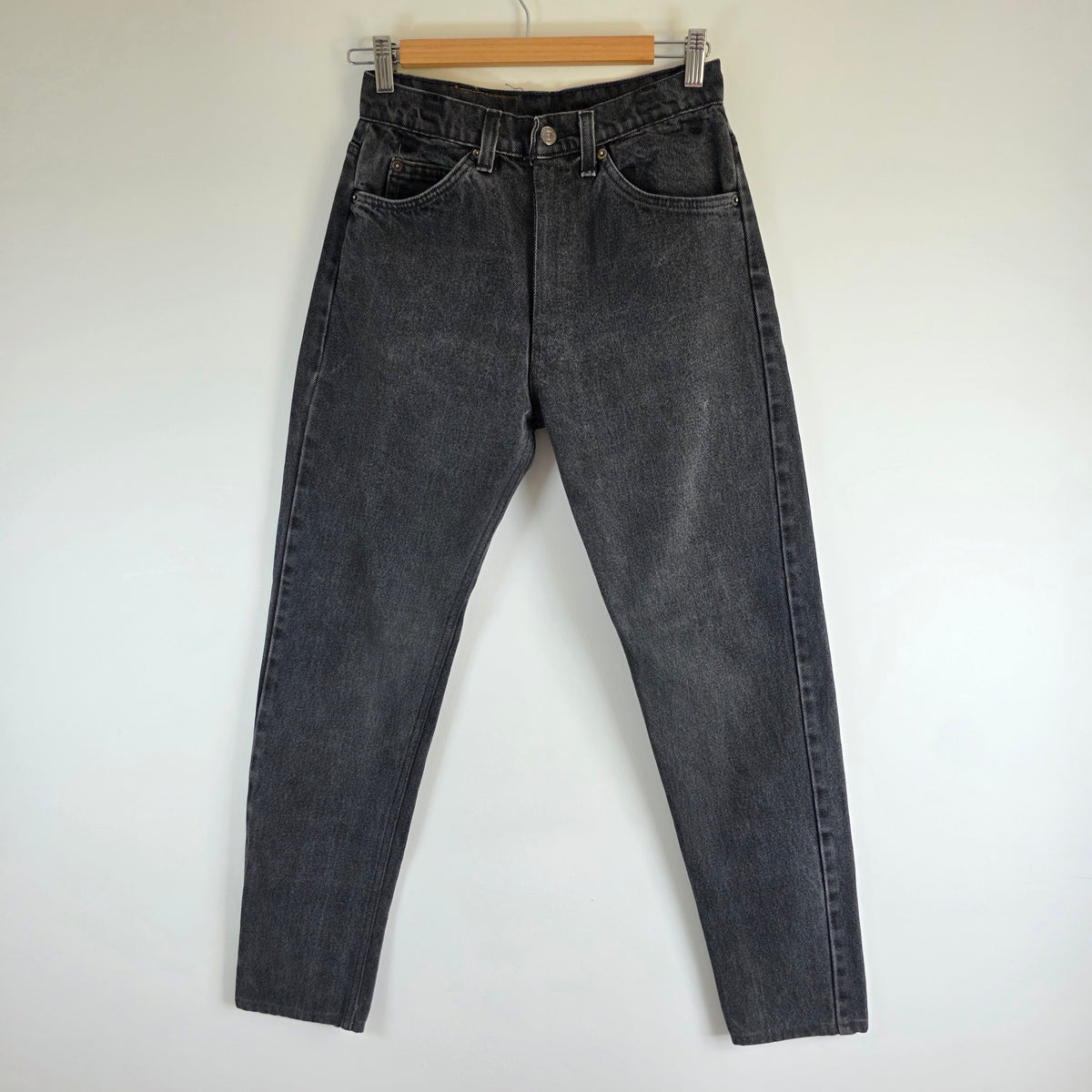 Vintage Levi's 550 Relaxed Fit Jeans W27 L28 (Tag W36 L34) Black Orange Tab USA?