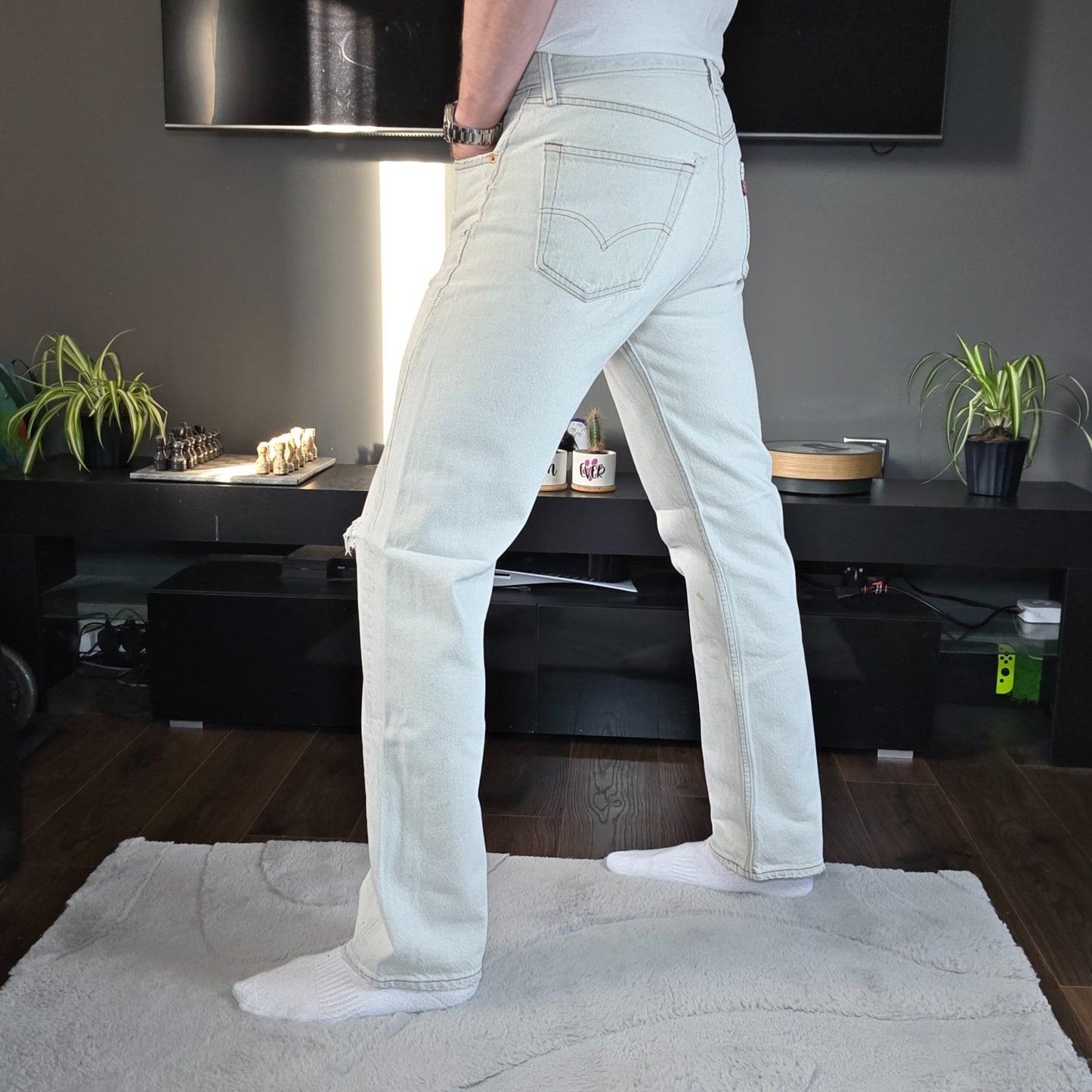 Levi’s 501 USA Made White Straight Jeans W34 L32 Distressed / Paint Marks