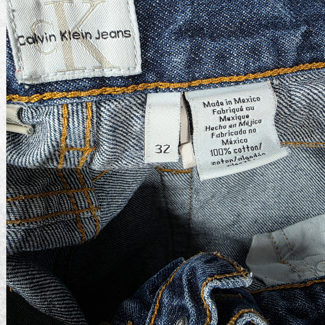 Vintage Calvin Klein Jeans Easy Fit W31 L33 Straight Blue Y2K Denim Men’s