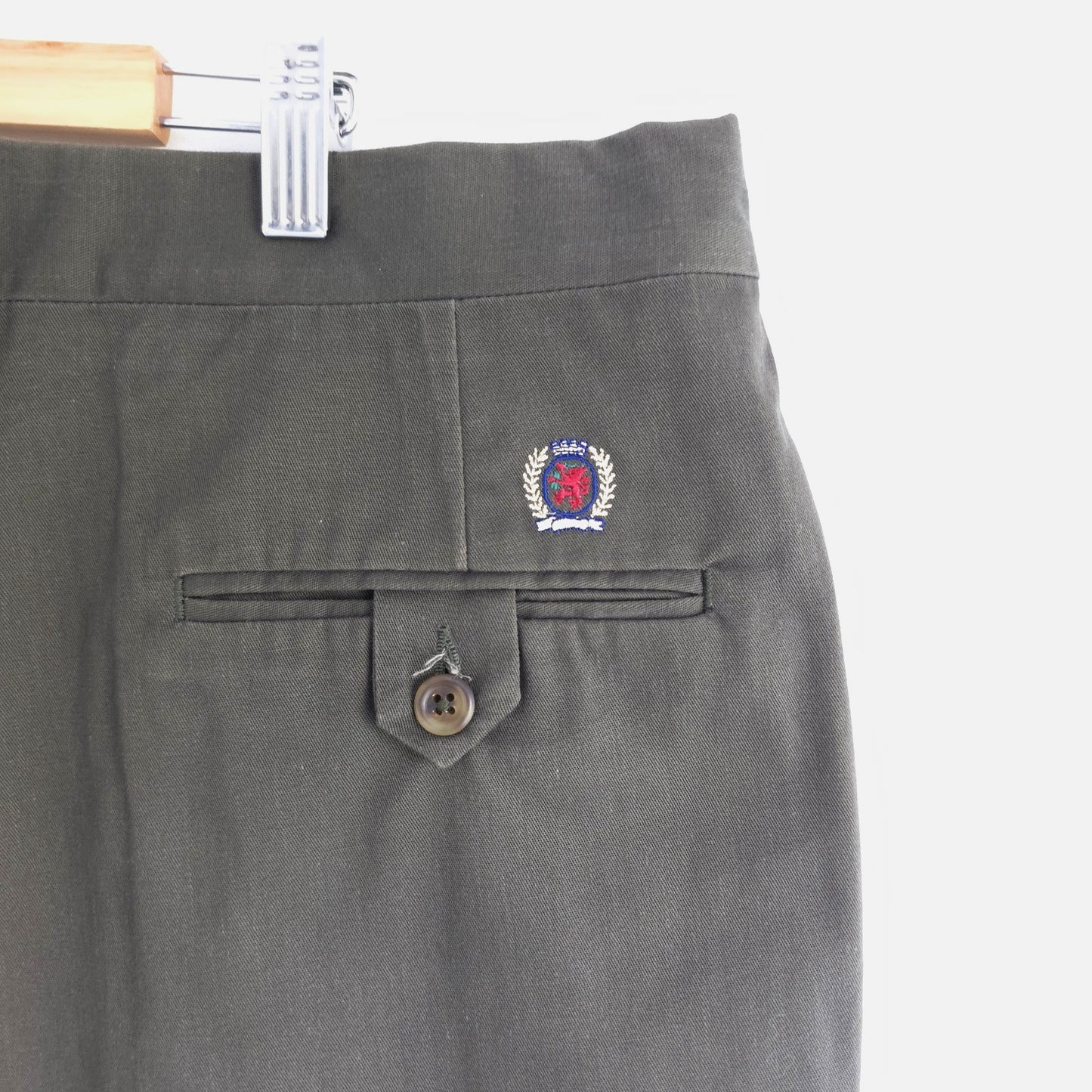 Vintage Tommy Hilfiger Pleated Chino Trousers W41 L30 Beige Khaki Preppy