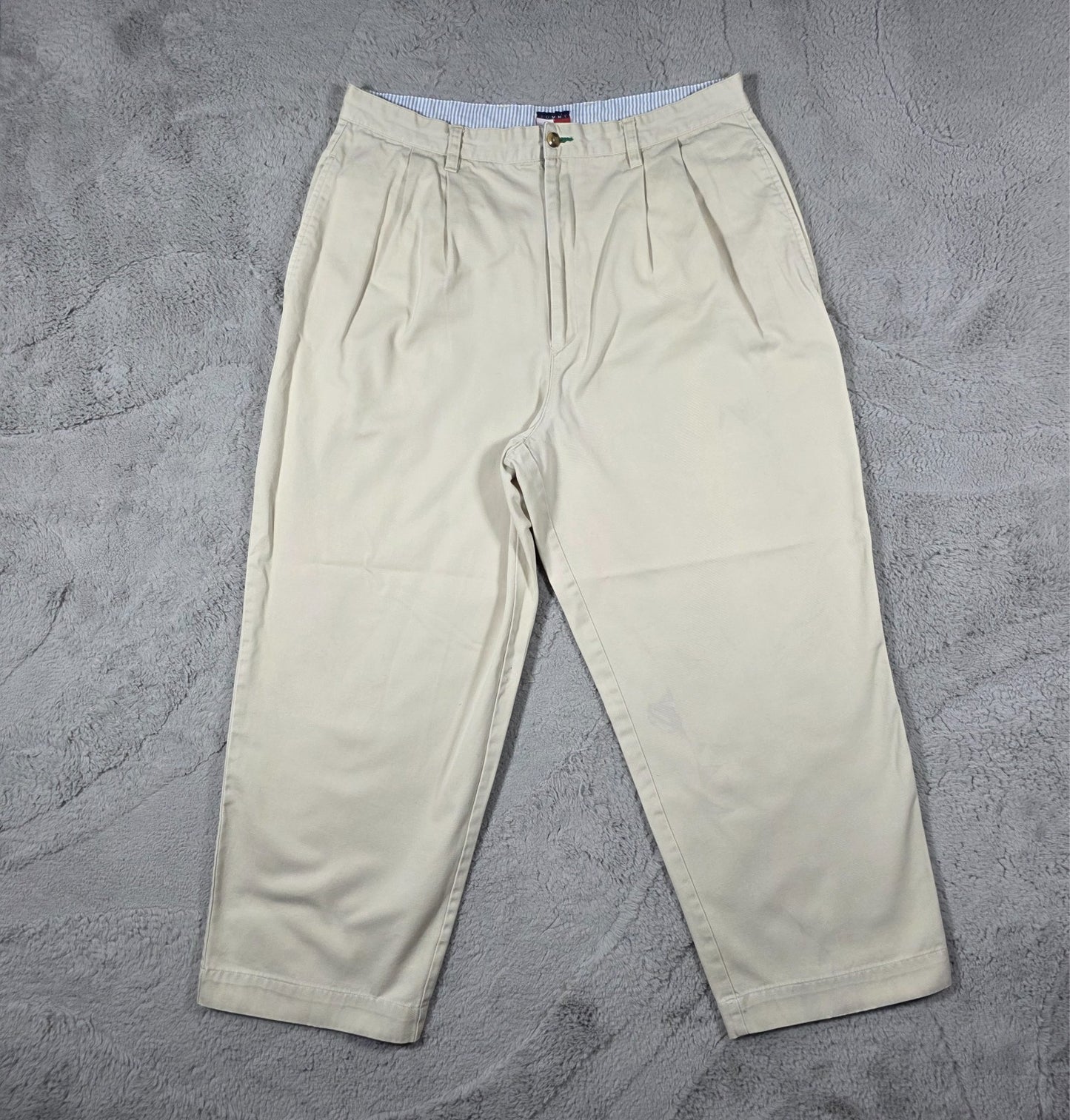 Tommy Hilfiger Beige Pleated Chinos Men’s Straight Fit W36 L32 Vintage Style