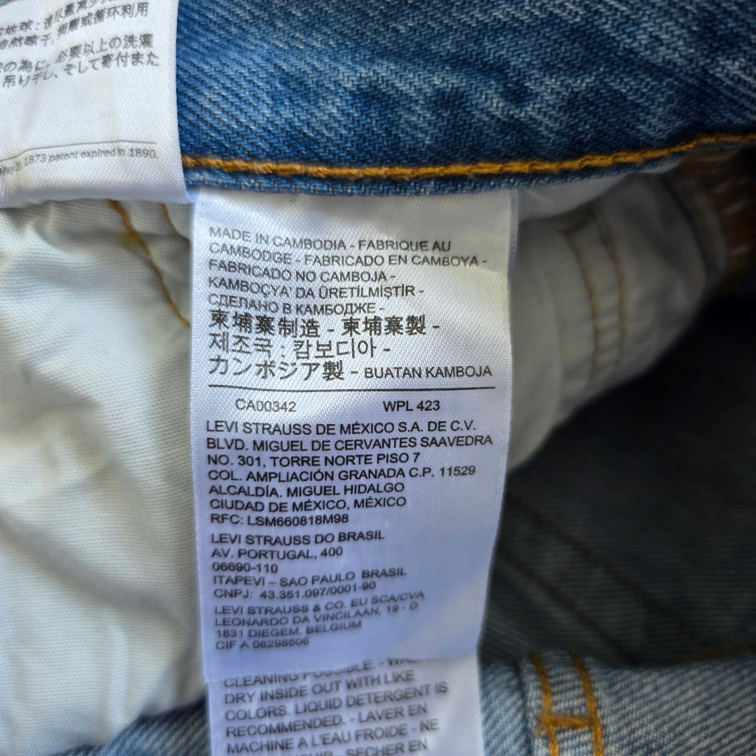 Levi’s 501 Jeans Women’s W25 L30 Blue Straight Mid Rise Distressed Denim