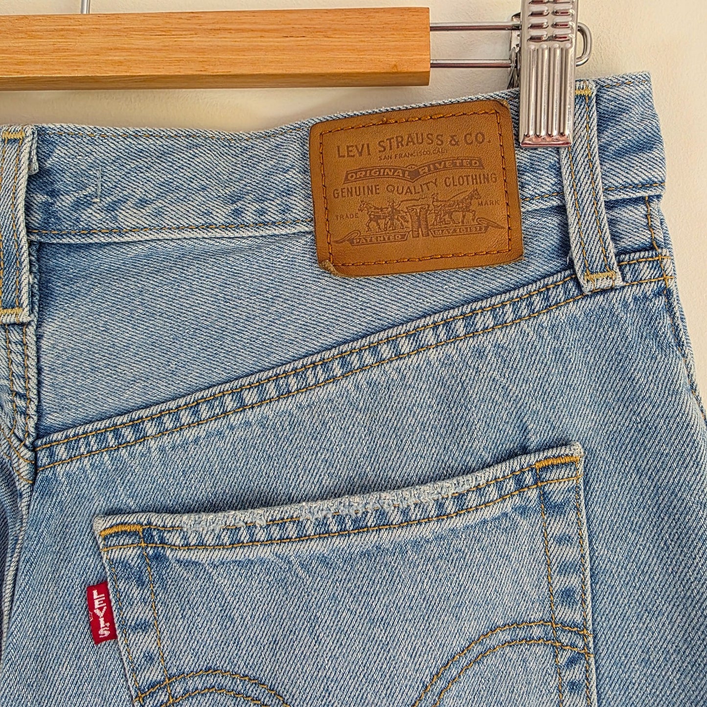 Levi's Ribcage Straight Ankle Jeans W30 L26 Distressed Blue High Rise Women Y2K