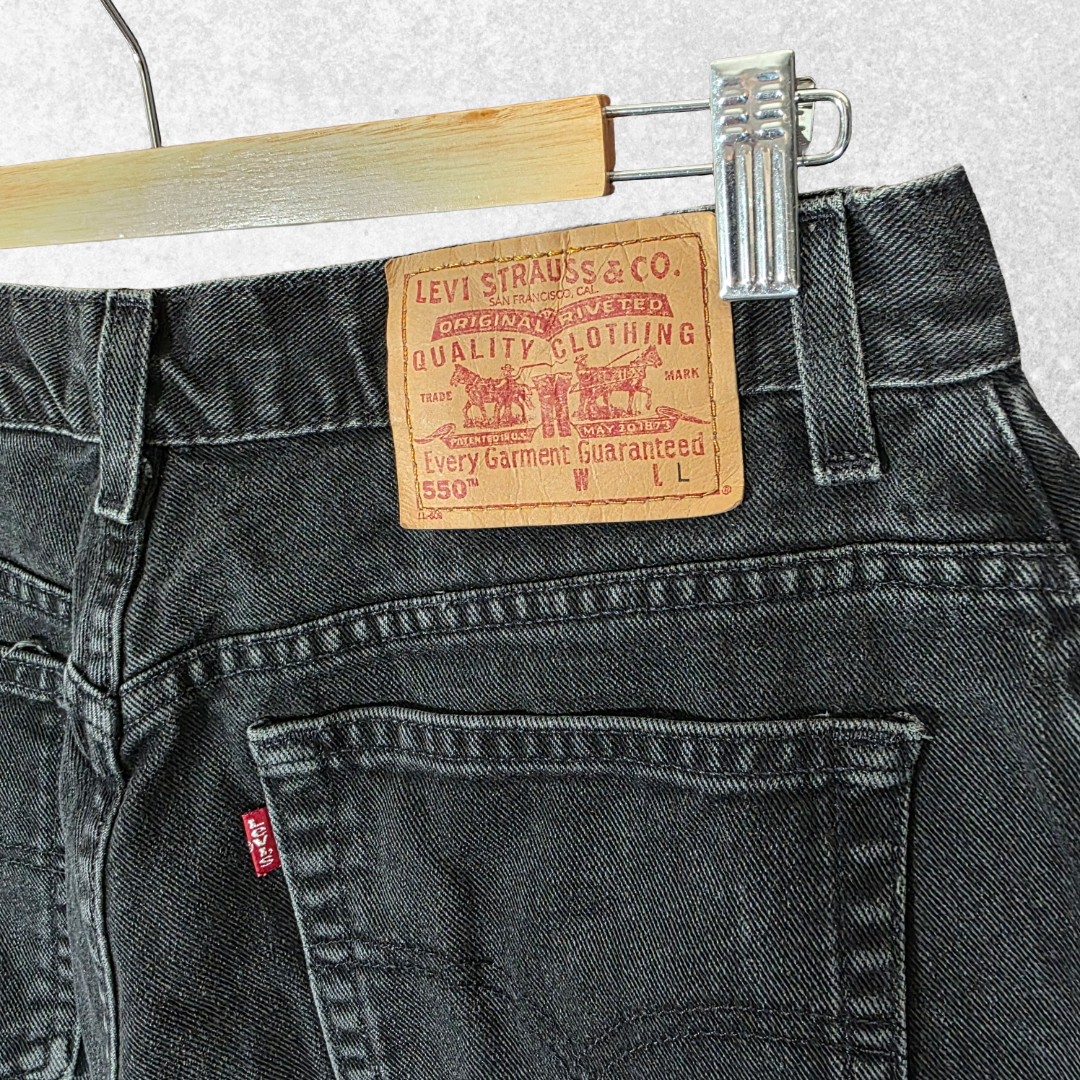 Vintage Levi’s 550 Relaxed Fit Jeans Women’s 16 MIS L Black High Rise USA