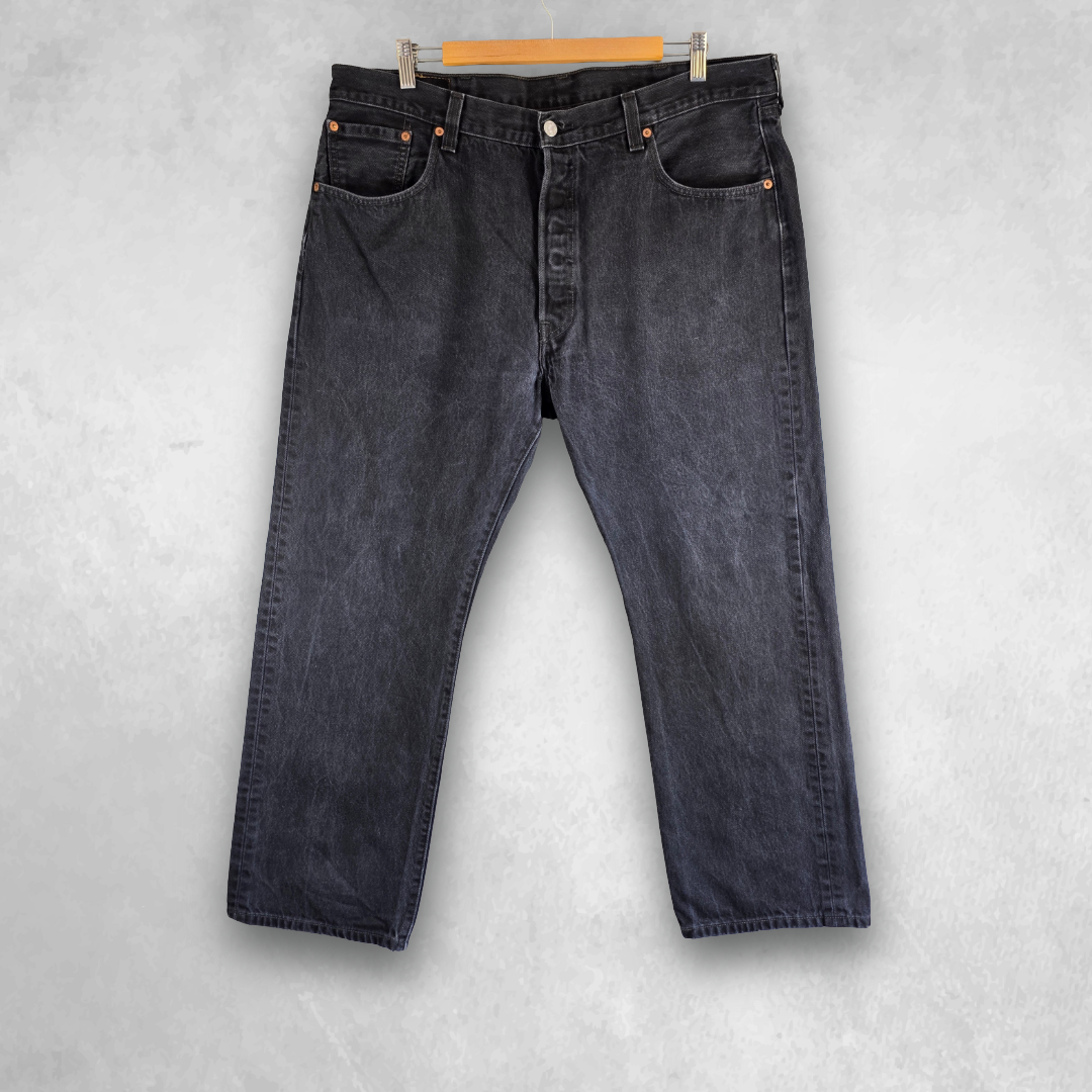 Levi’s 501 Jeans Men’s W38 L29 Black Straight Leg Denim Button Fly