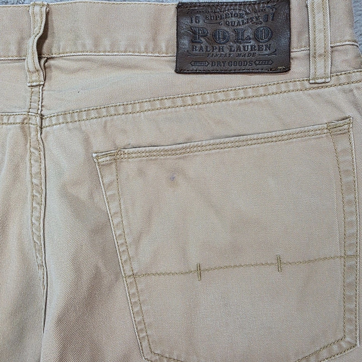 Polo Ralph Lauren 650 Straight Leg Chino Jeans – Beige – W33 L32