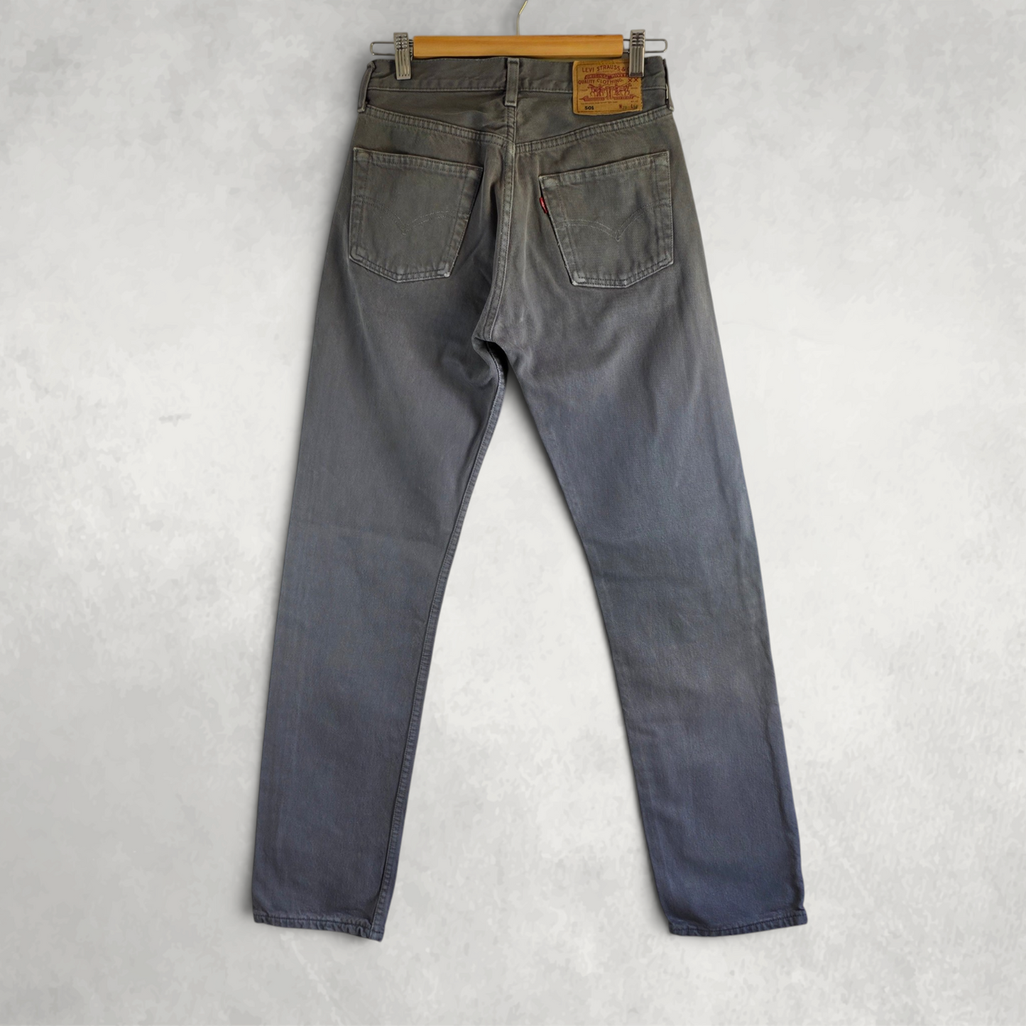 Levi’s 501 Jeans W26 L33 Grey Straight Leg Button Fly Vintage Made in Spain