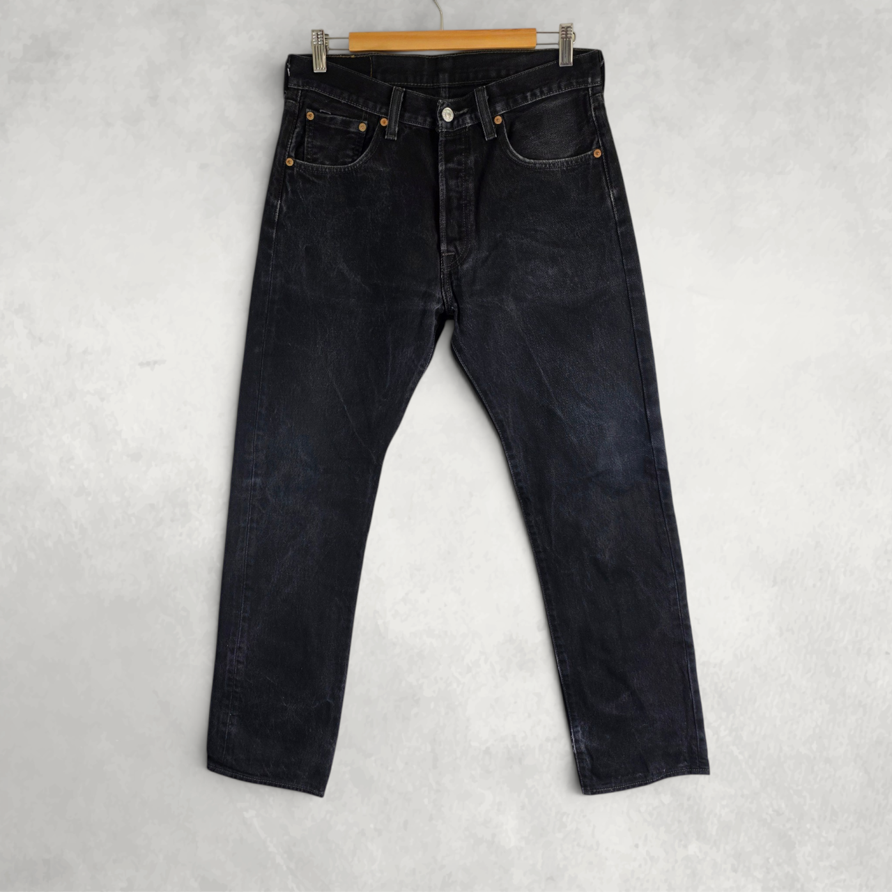Levi’s 501 Jeans W32 L32 Black Straight Leg Button Fly Classic Denim