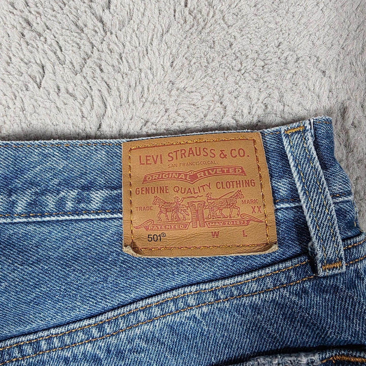 Levi’s 501 Straight Jeans Men’s W27 L30 Blue Denim Button Fly