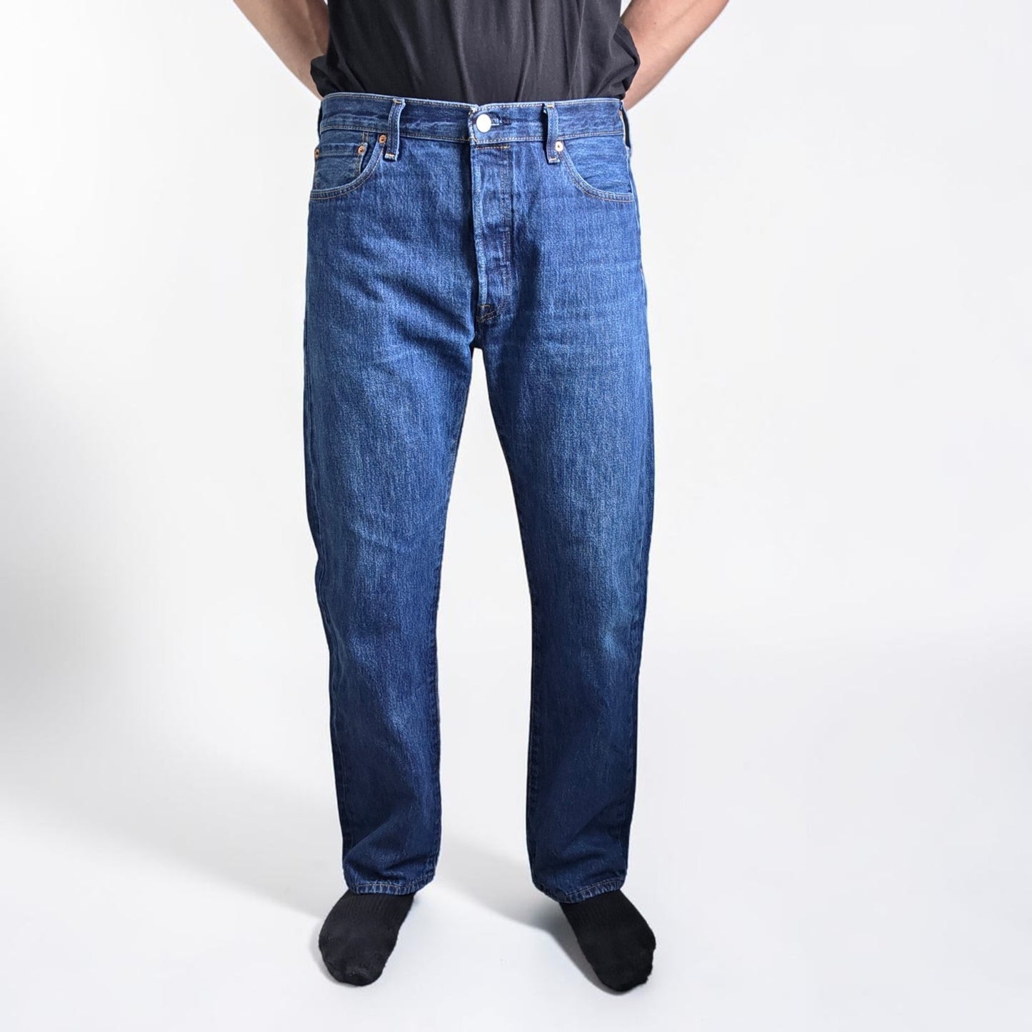Levi's 501 Straight Leg Jeans W34 L32 Blue Denim Button Fly Cotton Men's