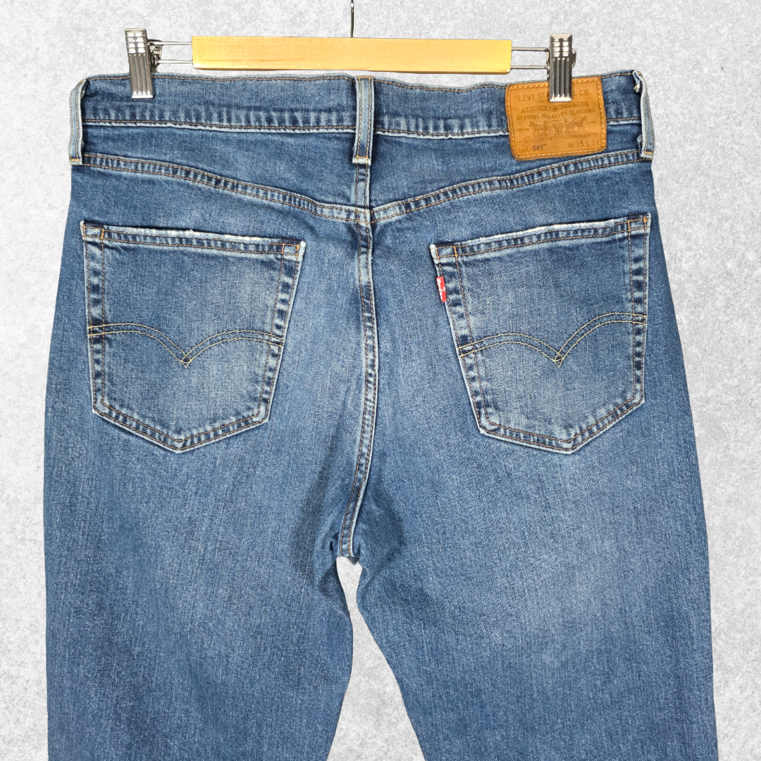 Levi’s 541 Athletic Fit Jeans W35 L33 (Tag W35 L34) Blue Stretch Denim Men’s