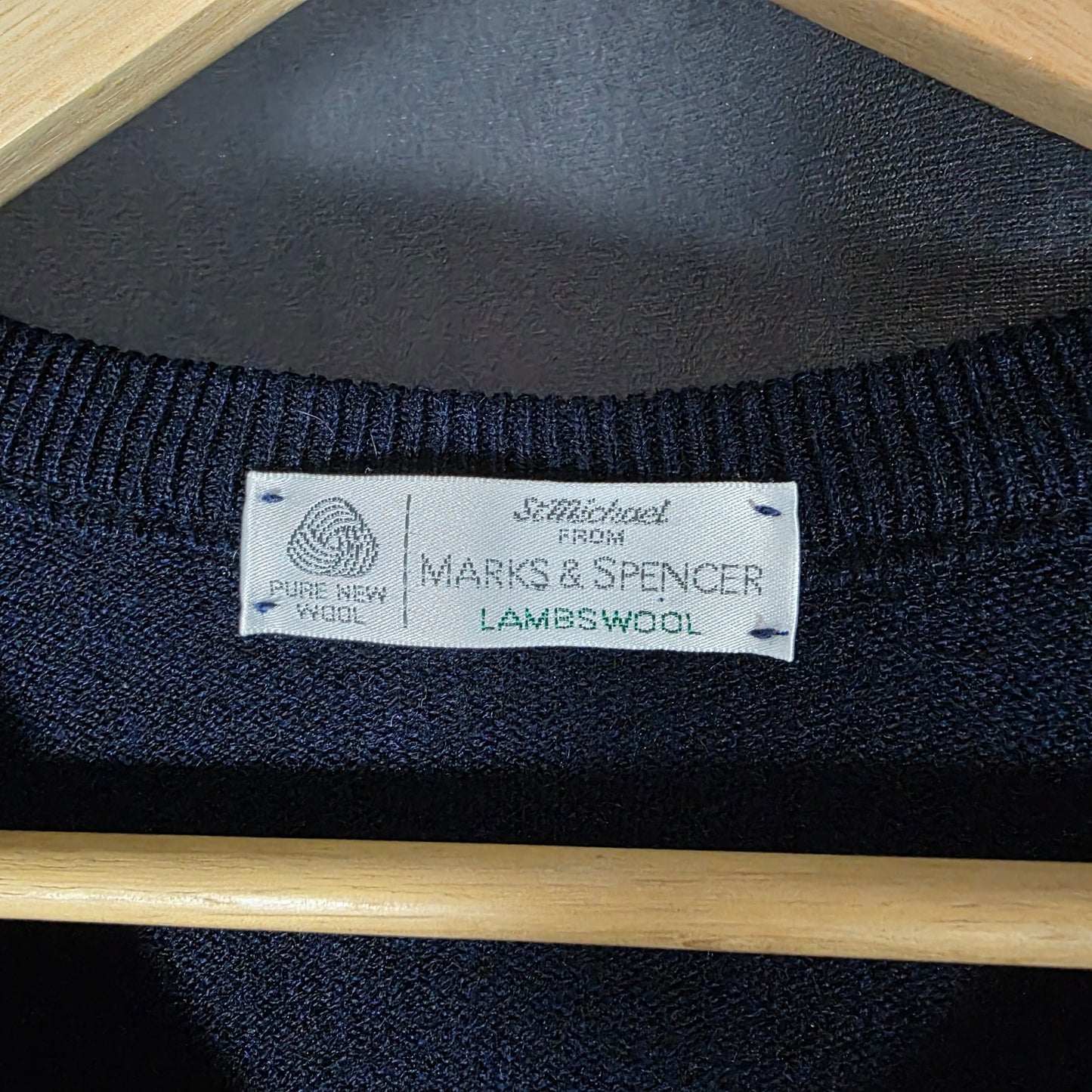 Vintage St Michael Marks & Spencer Argyle Lambswool Jumper M Navy V Neck