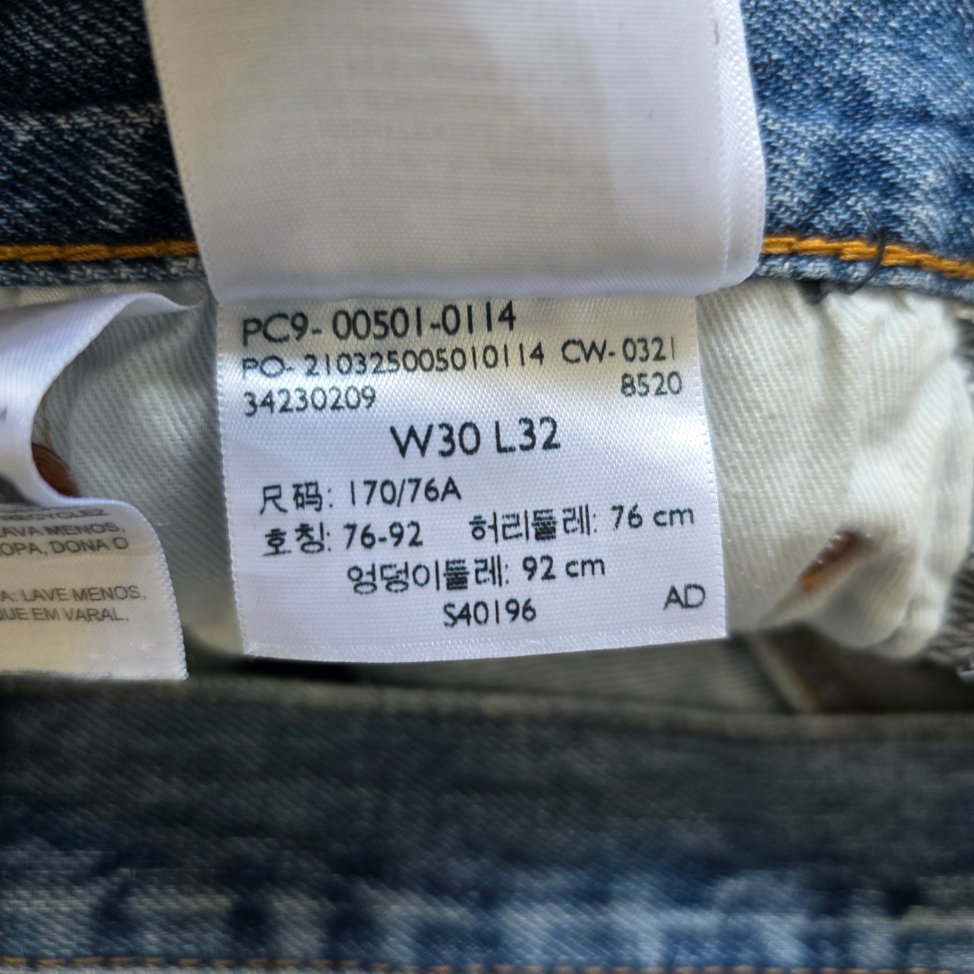Levi’s 501 Jeans W29 L31 Blue Vintage Fade Button Fly Straight Leg Men’s