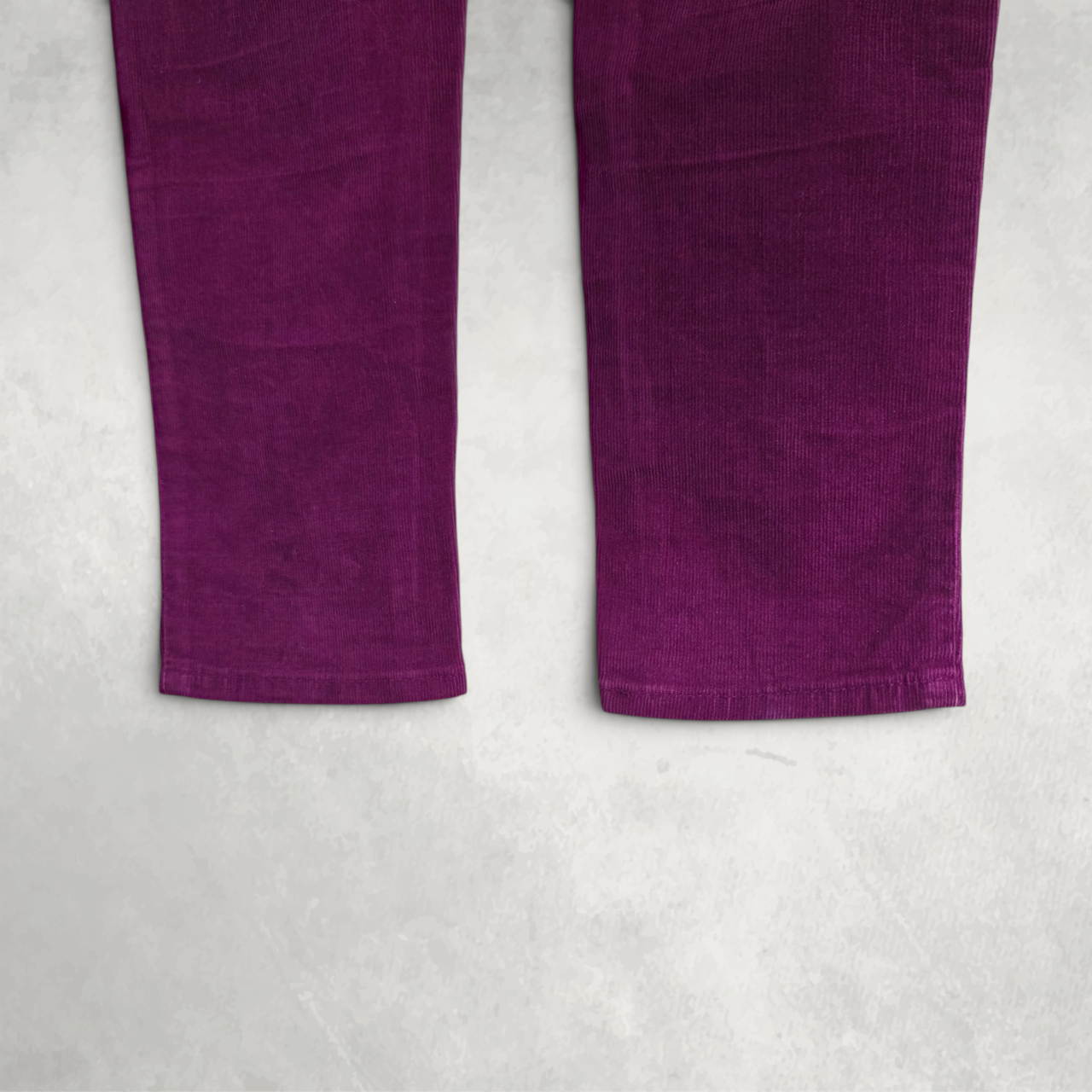 Levi’s Womens Purple Corduroy Leggings W28 L29 Skinny Stretch Velvet Feel Jeans