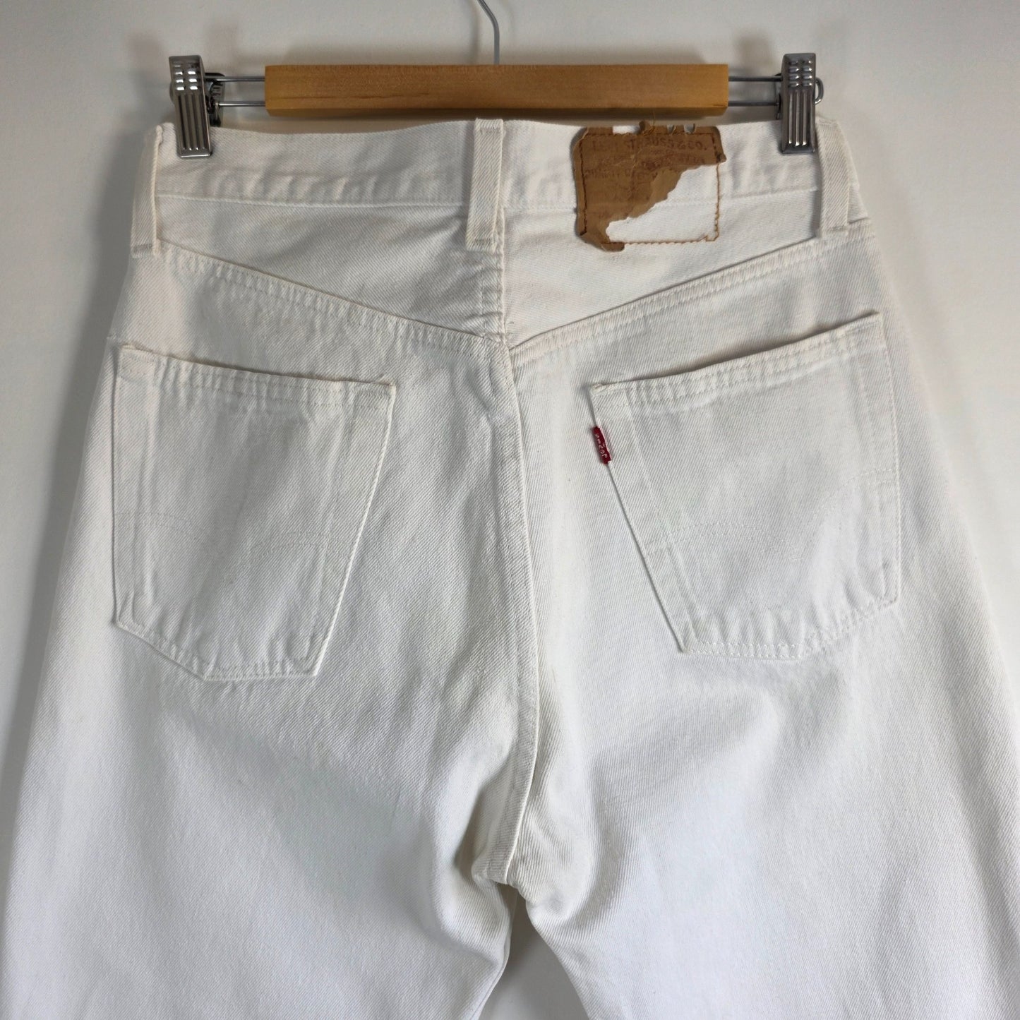 Levi’s 508 Jeans W29 L30 White Tapered Men’s Denim Button Fly Made in UK
