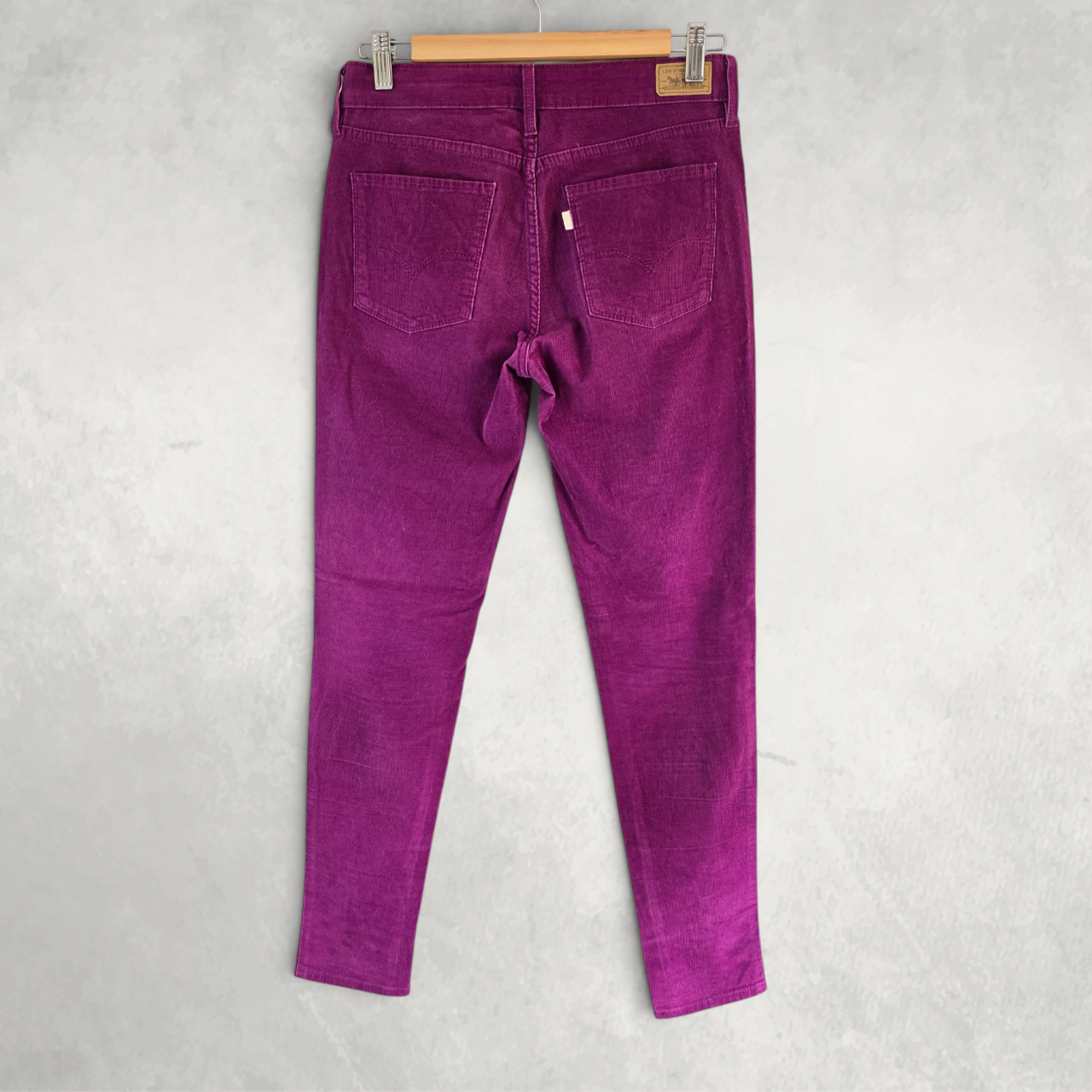 Levi’s Womens Purple Corduroy Leggings W28 L29 Skinny Stretch Velvet Feel Jeans