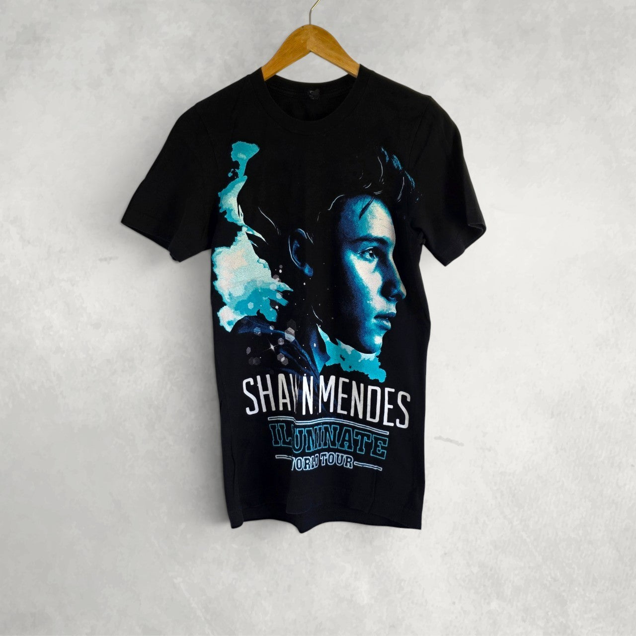 Shawn Mendes Illuminate World Tour Graphic T Shirt Black Small Pop Tee