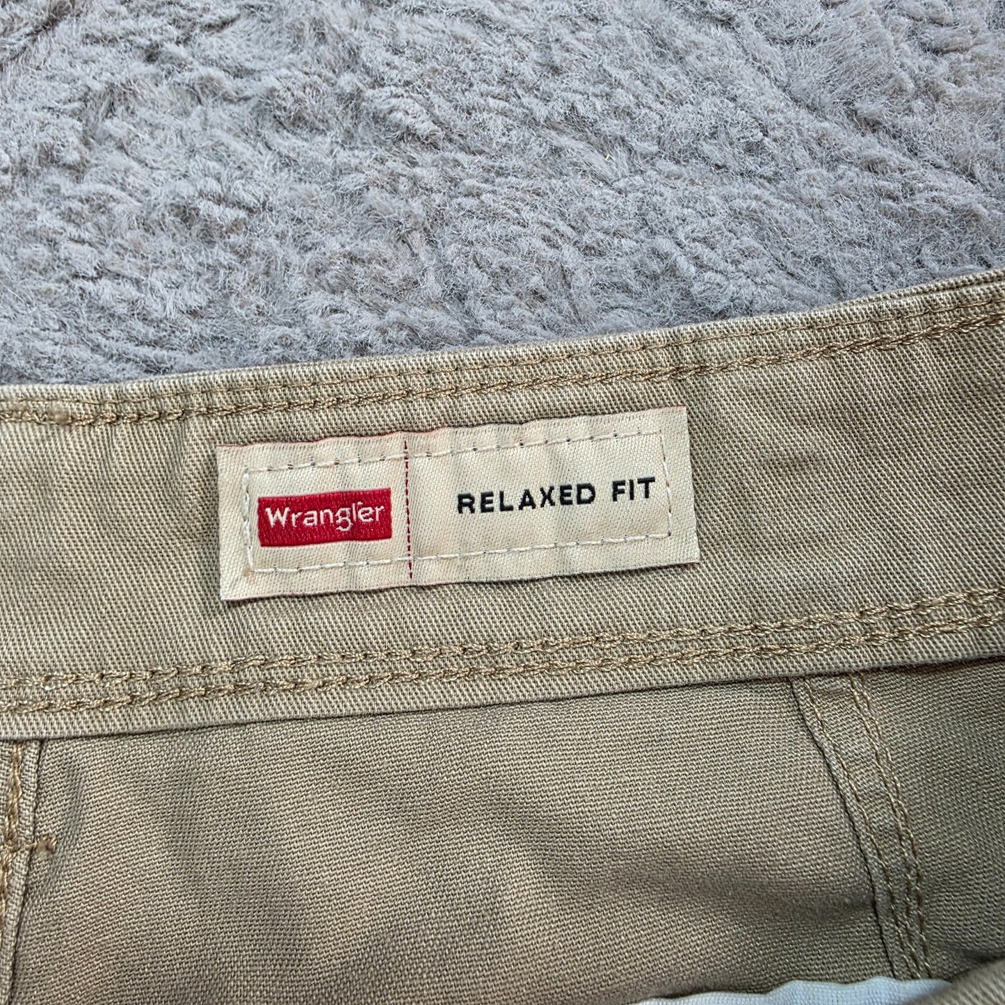 Wrangler Cargo Trousers Beige Relaxed Fit Men’s W32 L34 Stretch Utility