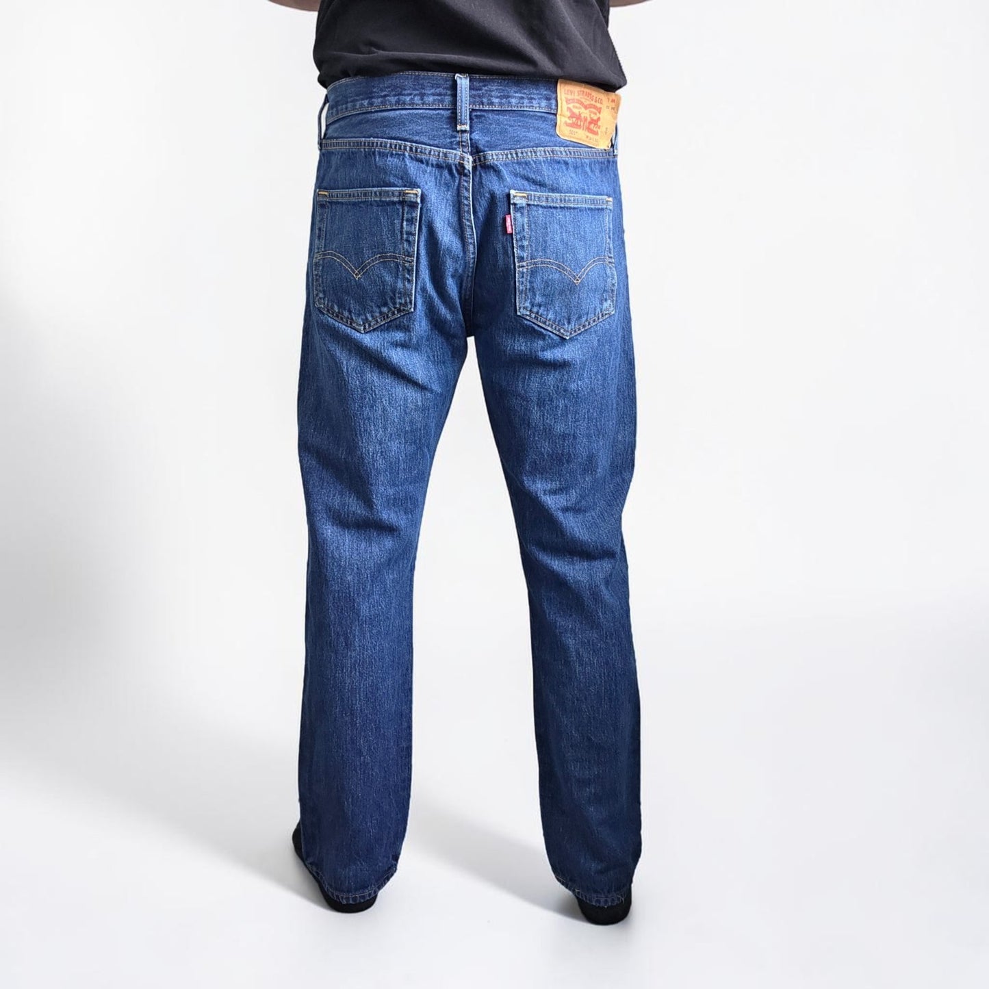 Levi's 501 Straight Leg Jeans W34 L32 Blue Denim Button Fly Cotton Men's