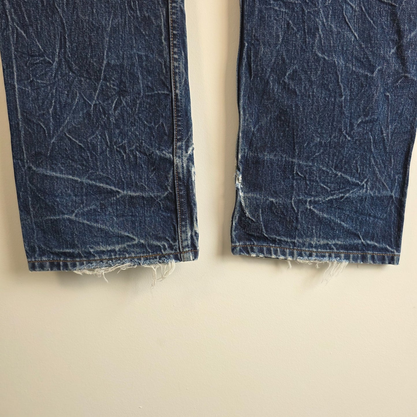 Levi’s 501 Jeans W29 L32 (Tagged W30) Blue Straight Men’s Distressed Denim