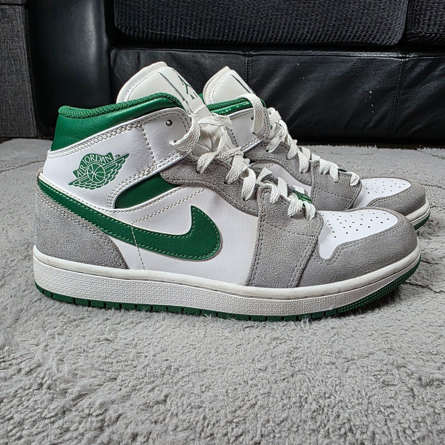 Nike Air Jordan 1 Mid SE UK 7 White Pine Green Smoke Grey DC7294-103
