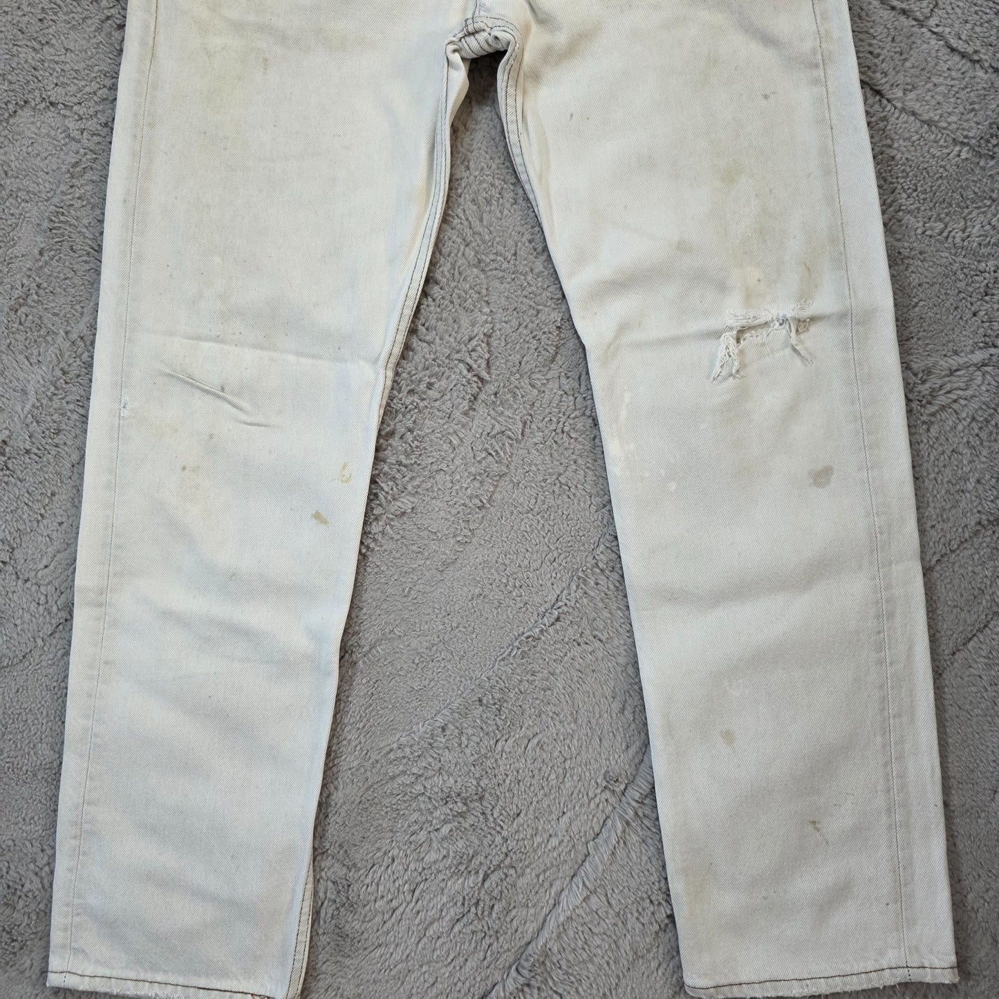 Levi’s 501 USA Made White Straight Jeans W34 L32 Distressed / Paint Marks