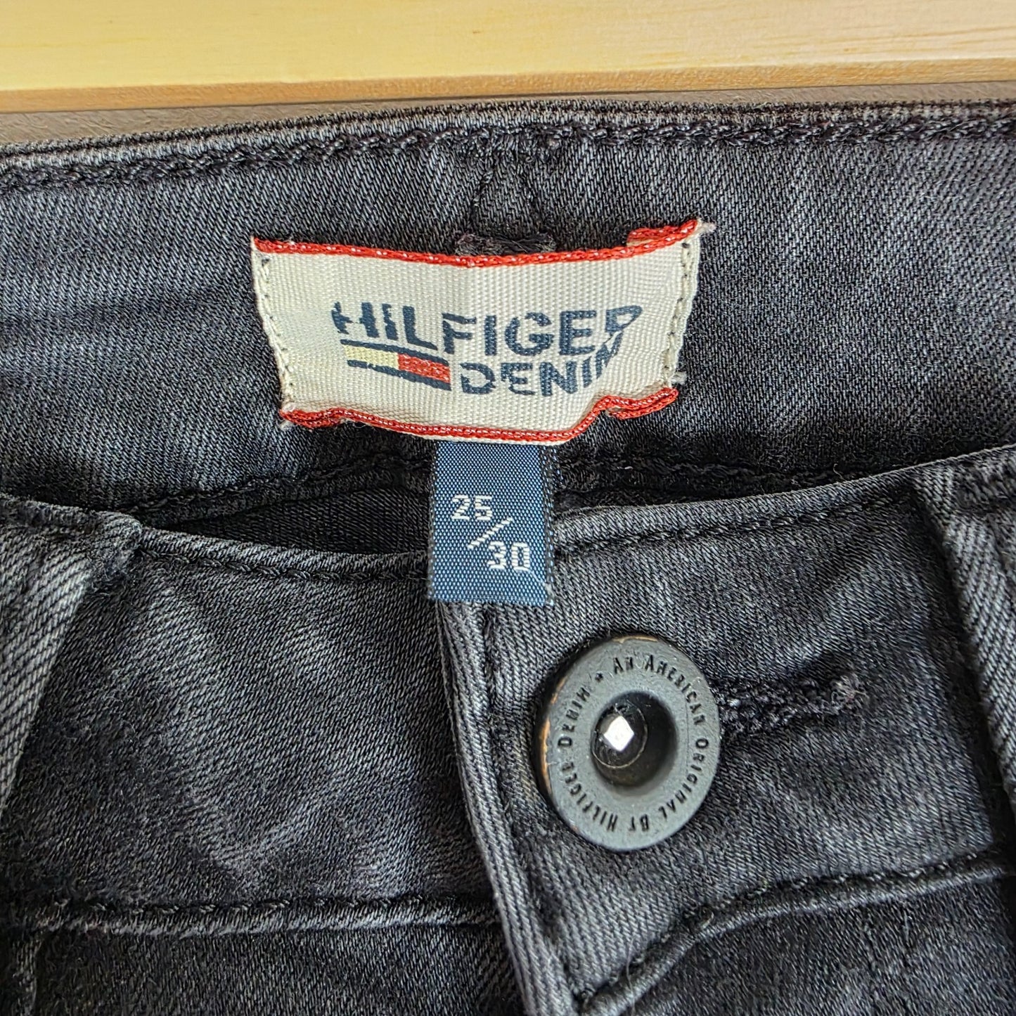 Tommy Hilfiger Nora Skinny Jeans W24 L28 (Tag W25 L30) Black Stretch Women's