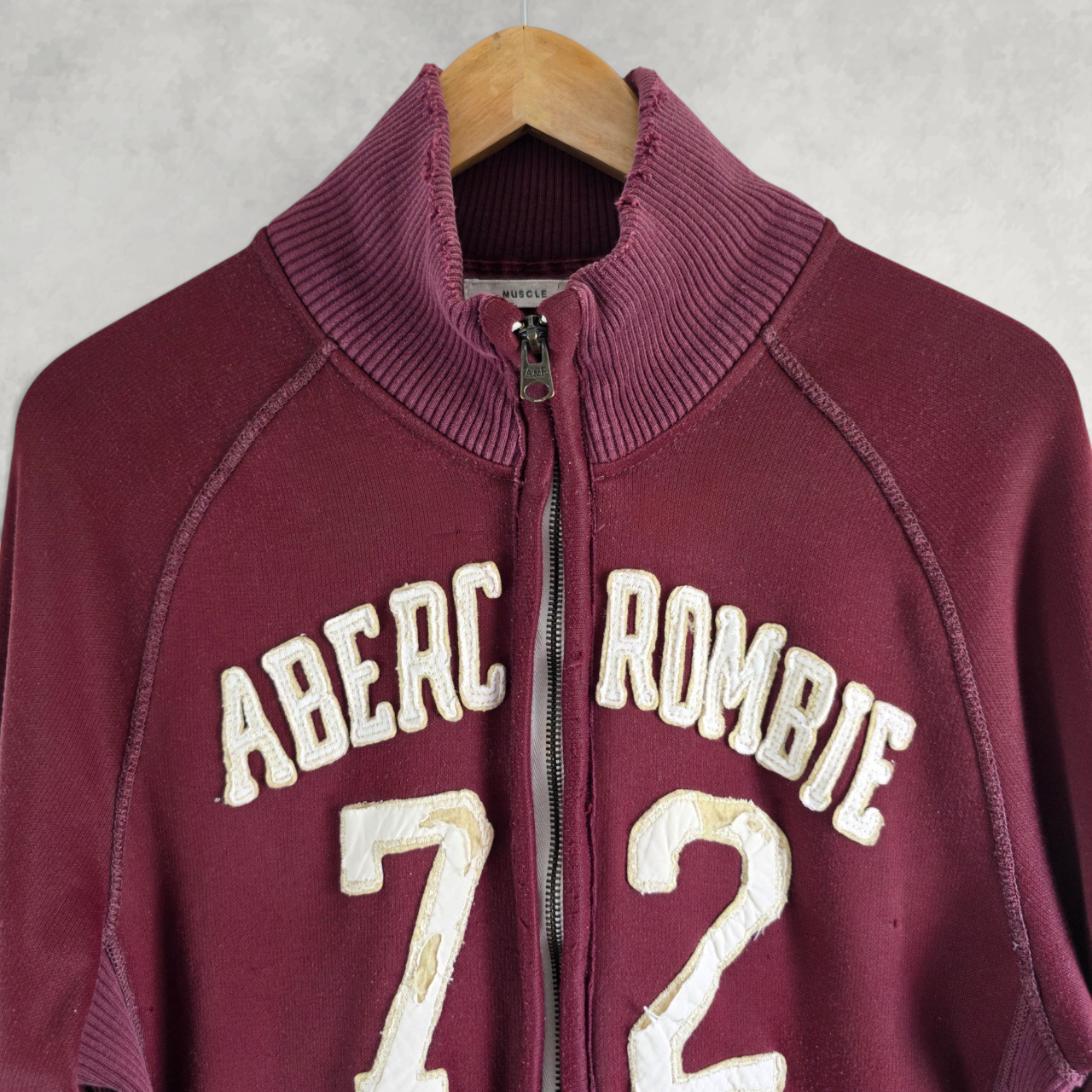 Abercrombie & Fitch Full Zip Sweatshirt Burgundy L Muscle Fit Y2K Vintage Style