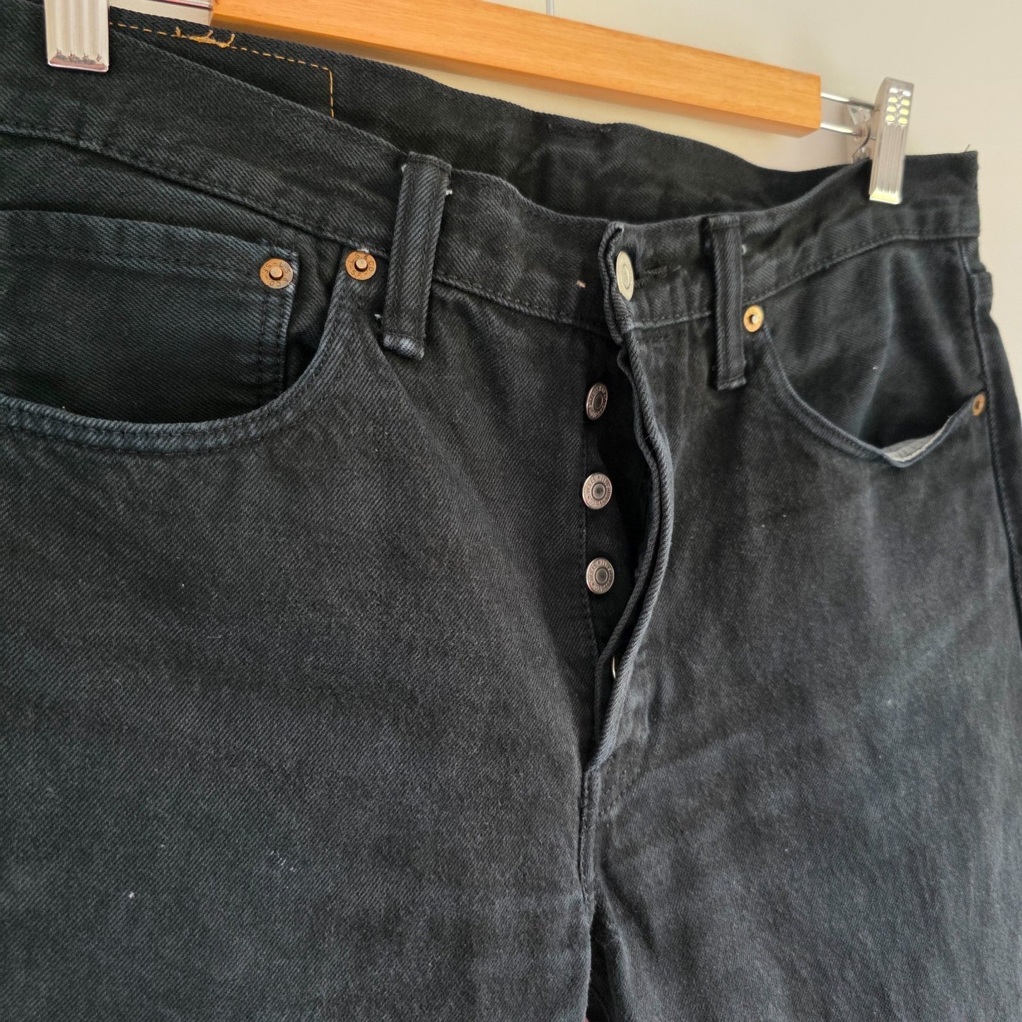 Levi's 501 Jeans W32 L30 Black Straight Leg Button Fly Denim Mens Classic