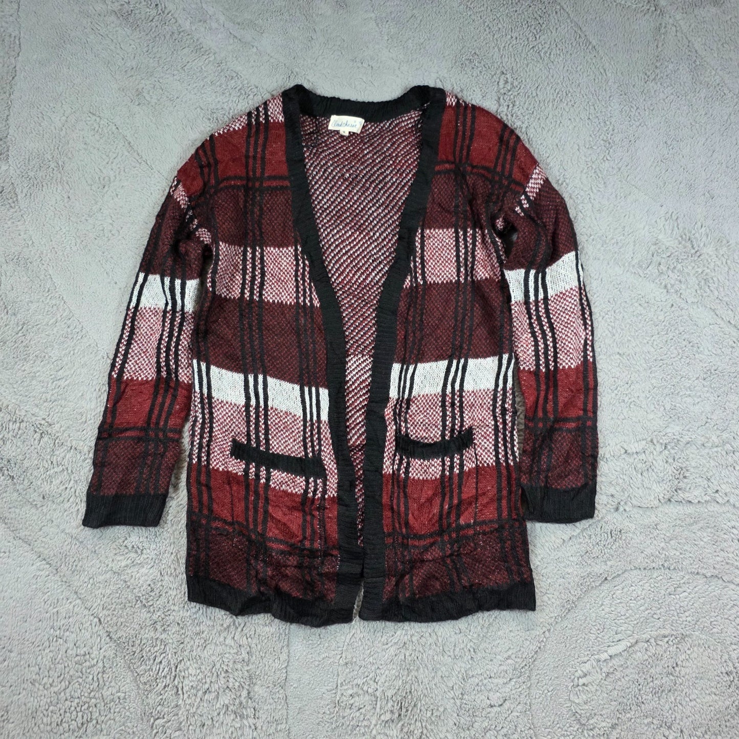 Cloud Chaser Plaid Knit Cardigan Women’s M Burgundy Check