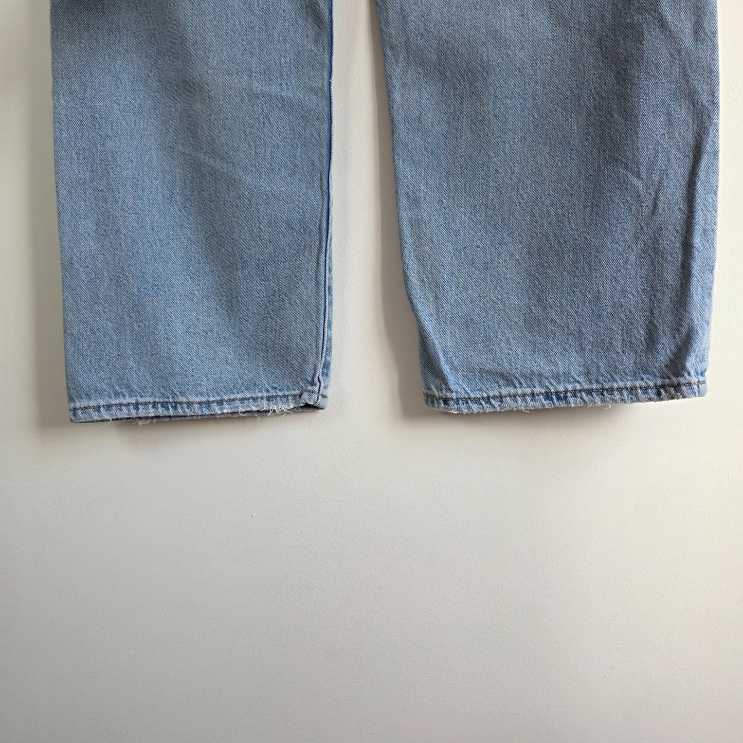 Levi's Ribcage Straight Ankle Jeans W30 L26 Distressed Blue High Rise Women Y2K