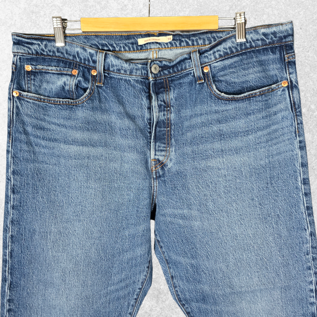 Levi’s Wedgie Straight Jeans W38 L26 (Tag W34) Blue Button Fly Women’s