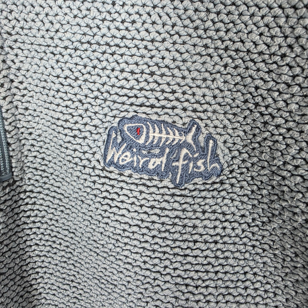 Weird Fish 1/4 Zip Pullover Men’s Medium Blue Textured Knit Sweatshirt