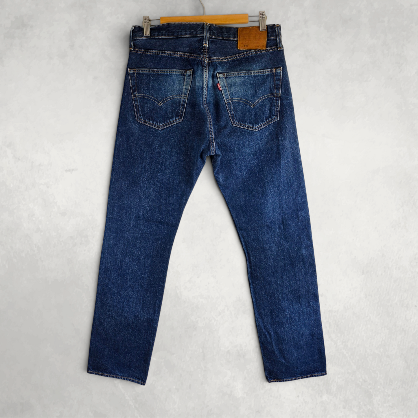 Levi’s 501 Jeans W32 L32 Blue Straight Leg Button Fly Men’s Classic Denim
