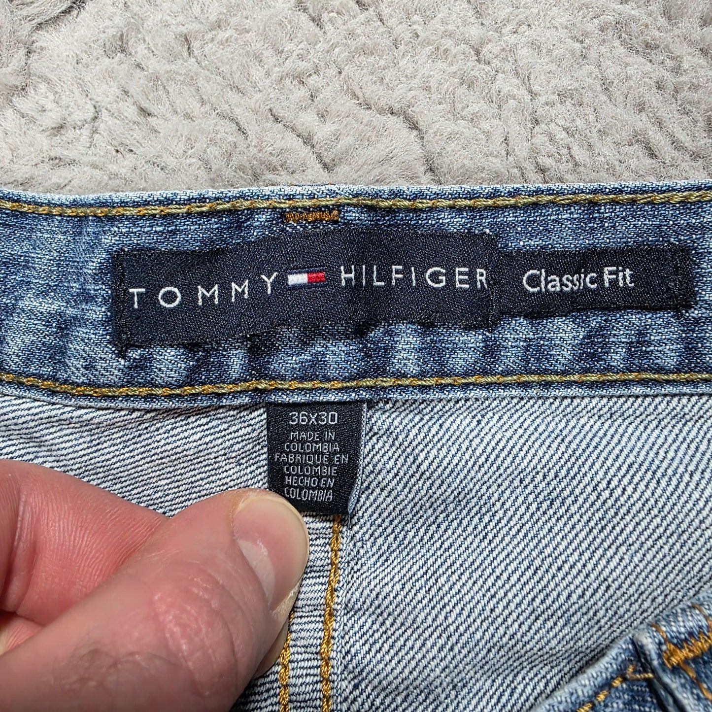 Tommy Hilfiger Classic Fit Blue Jeans W36 L30 Men’s Straight Leg Denim