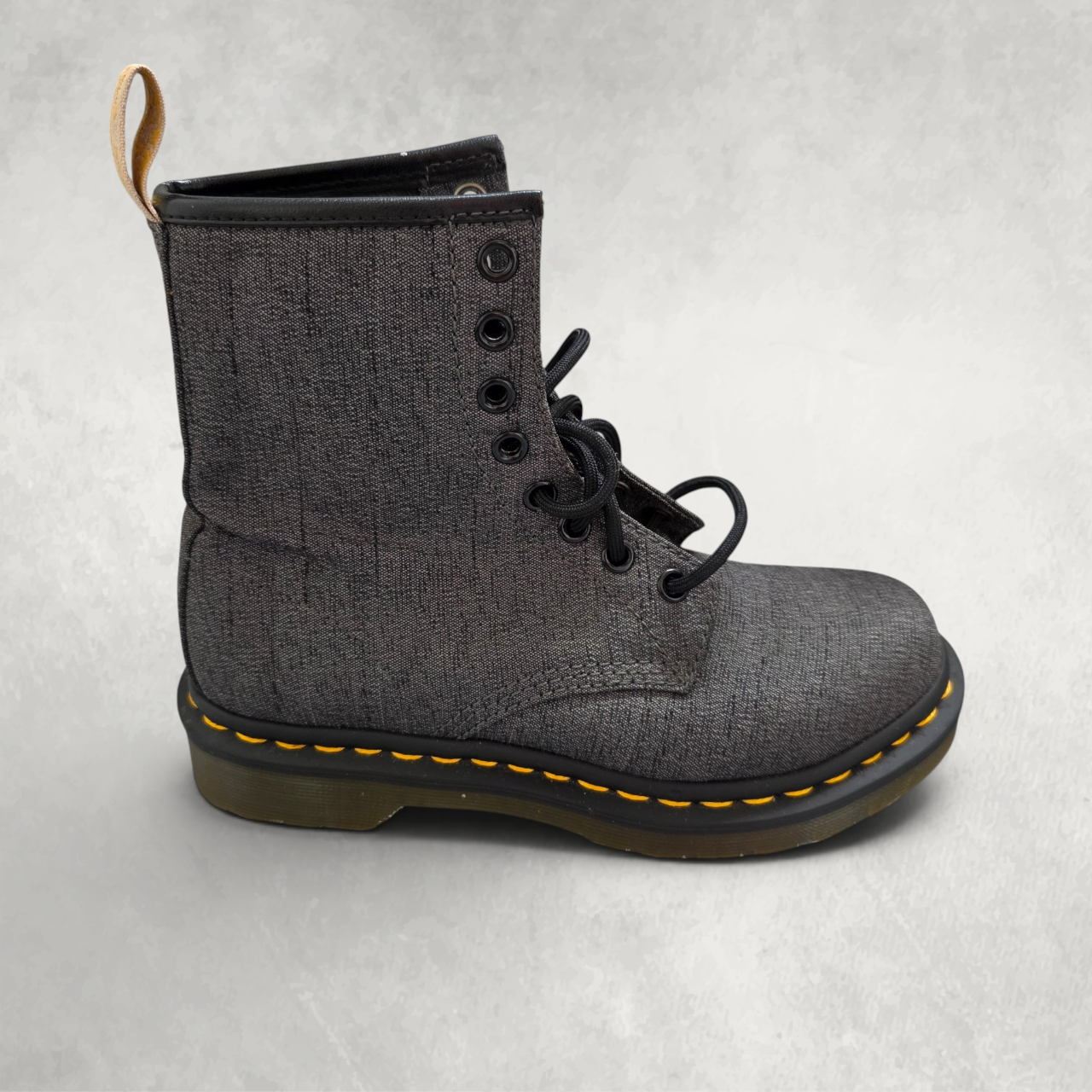 Dr Martens Vegan Castel Boots UK 3 EU 36 Grey 8 Eye Lace Up Grunge Punk