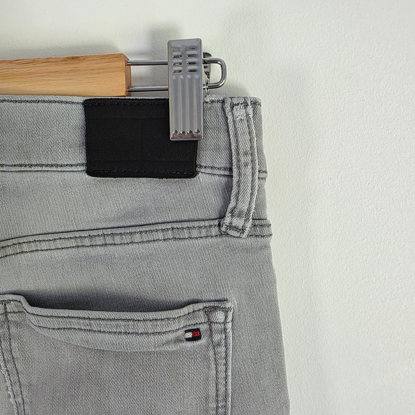 Tommy Hilfiger Simon Skinny Jeans Grey W28 L28 Youth Stretch Denim