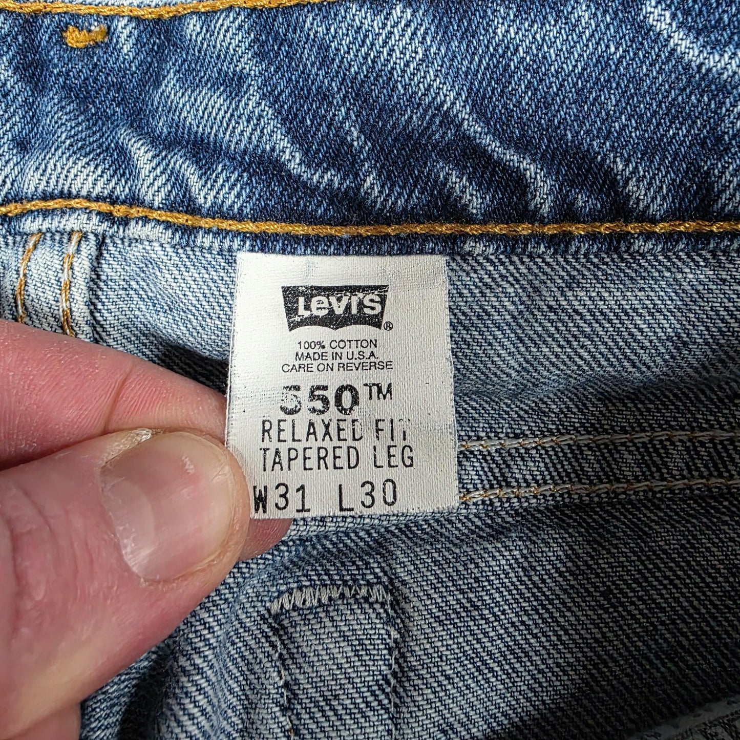 Vintage Levi’s 550 Mens Blue Jeans W31 L30 Relaxed Fit Made in USA