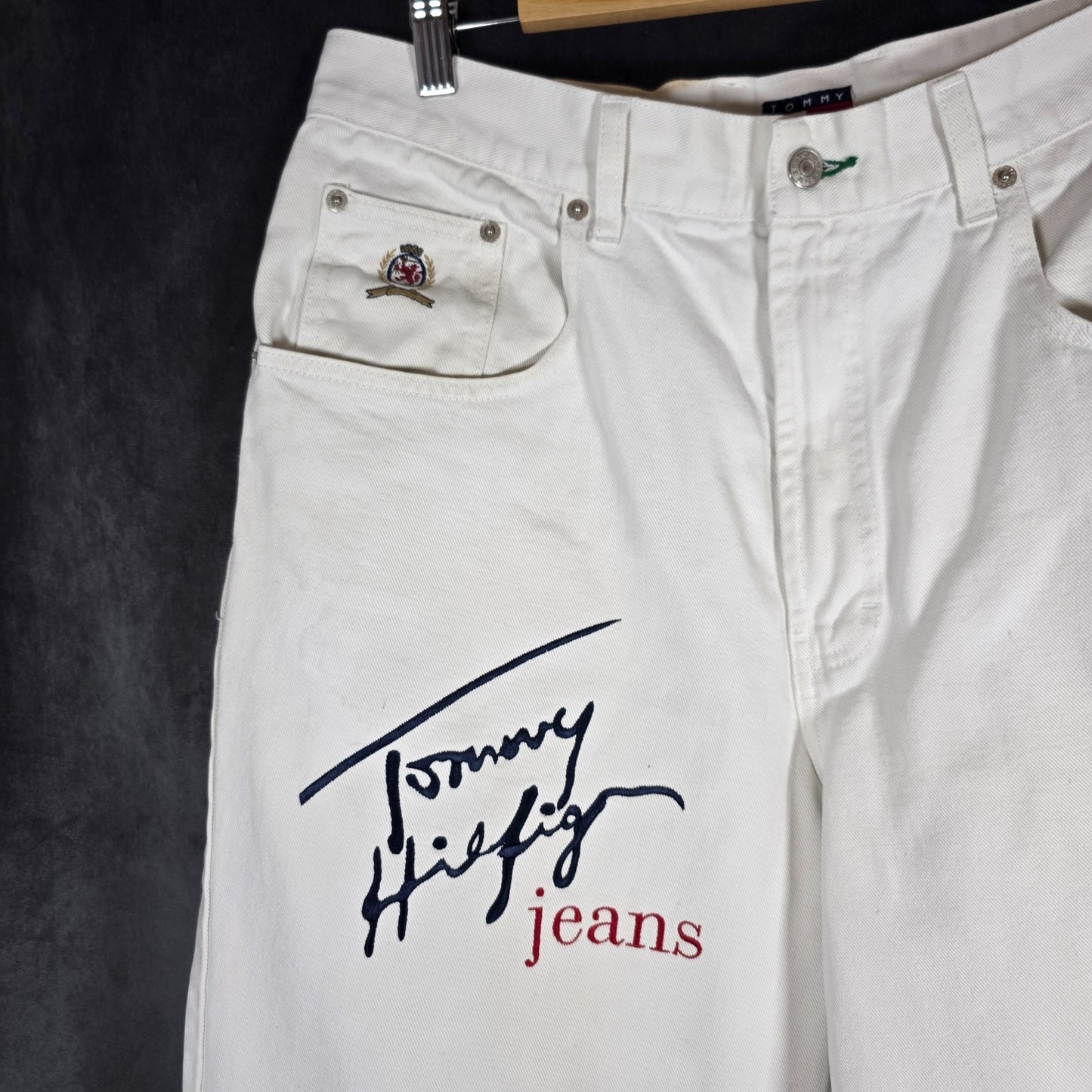 Tommy Hilfiger Vintage White Logo Jeans W32 L34 Relaxed Fit 90s Denim
