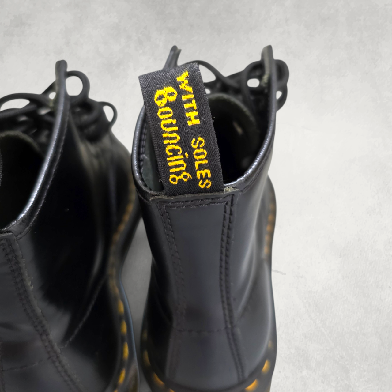 Dr Martens 101 YS Black Leather Boots UK 4 EU 37 Grunge Punk Alternative