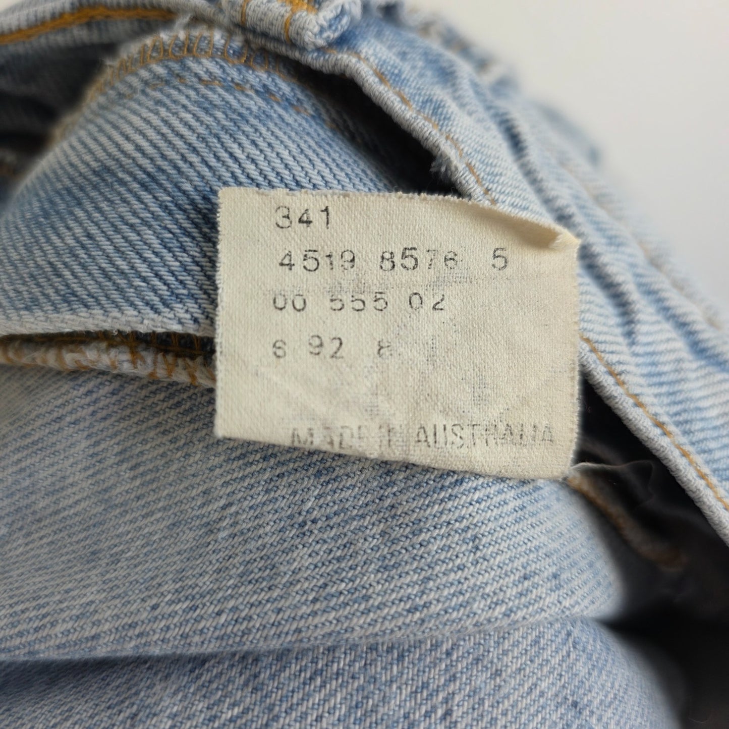 Vintage Levi’s 341 Jeans W32 L32 Distressed Blue Made in Australia 90s Grunge