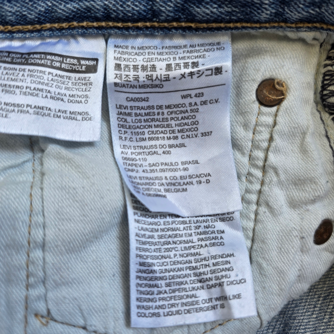 Levi’s 501 Jeans Mens W36 L34 Blue Straight Leg Button Fly Stacked Denim