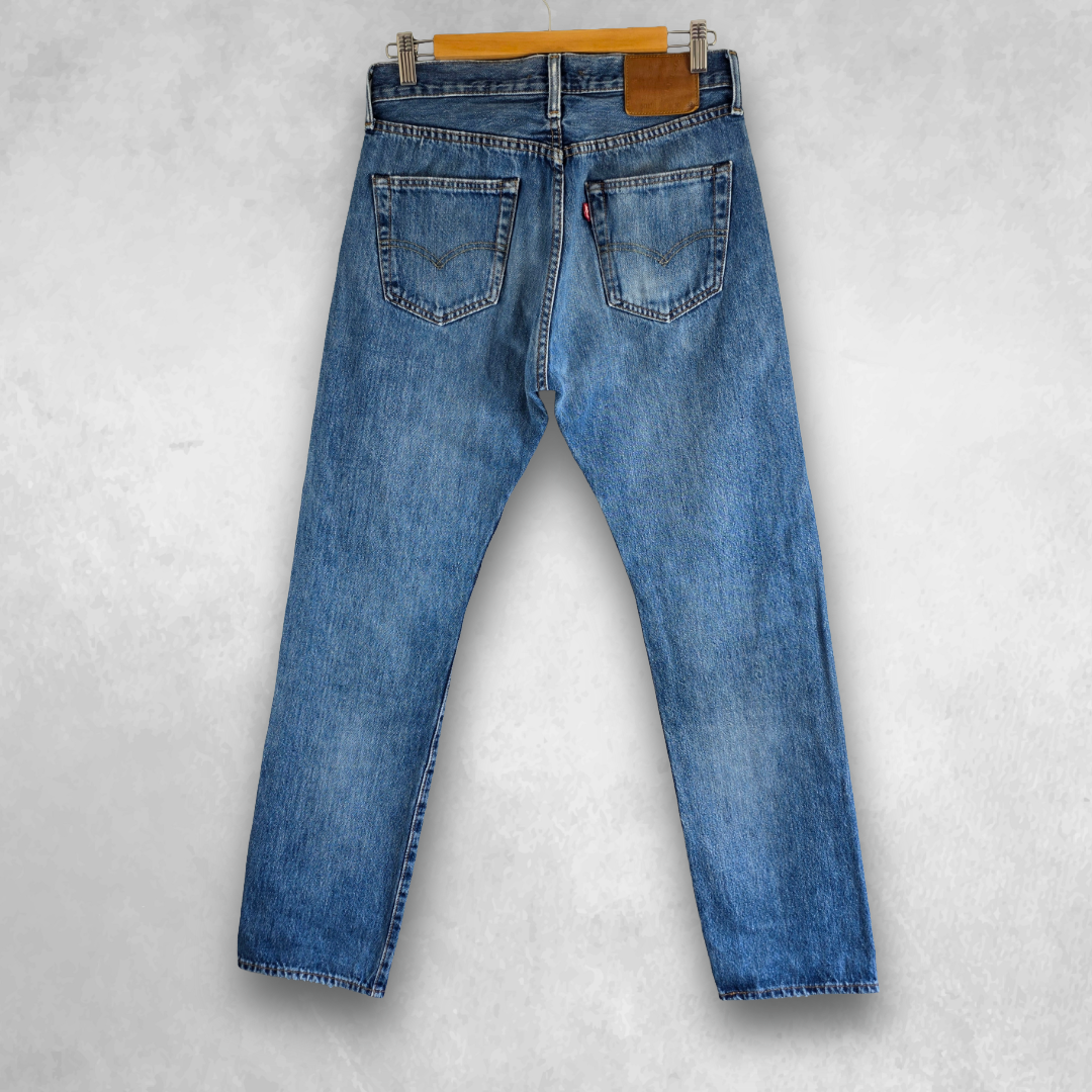 Levi’s 501 Jeans W29 L31 Blue Vintage Fade Button Fly Straight Leg Men’s