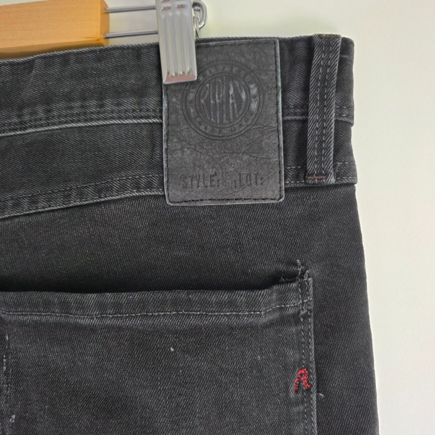 Replay Anbass Jeans Mens W36 L32 Black Stretch Denim Slim Fit Designer