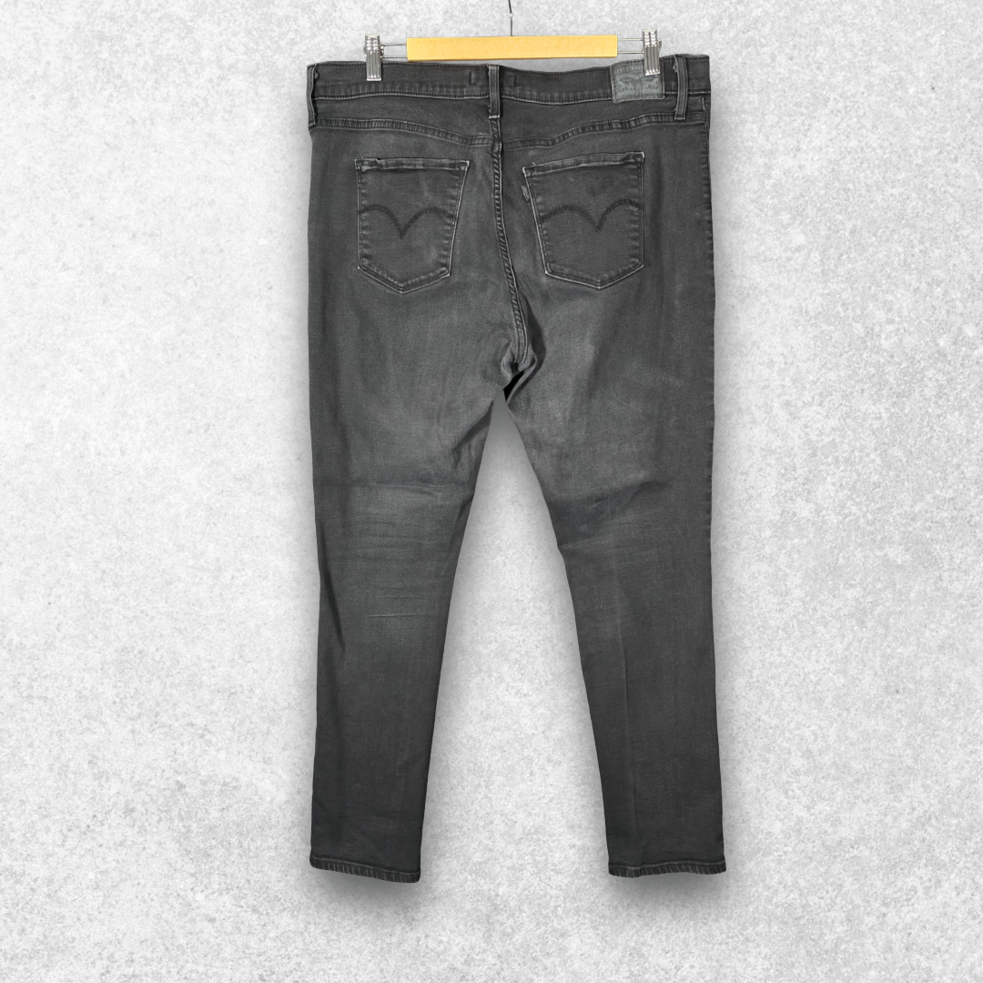 Levi’s 311 Shaping Skinny Jeans W36 L29 Washed Black Women’s (W34 L30 Tag)