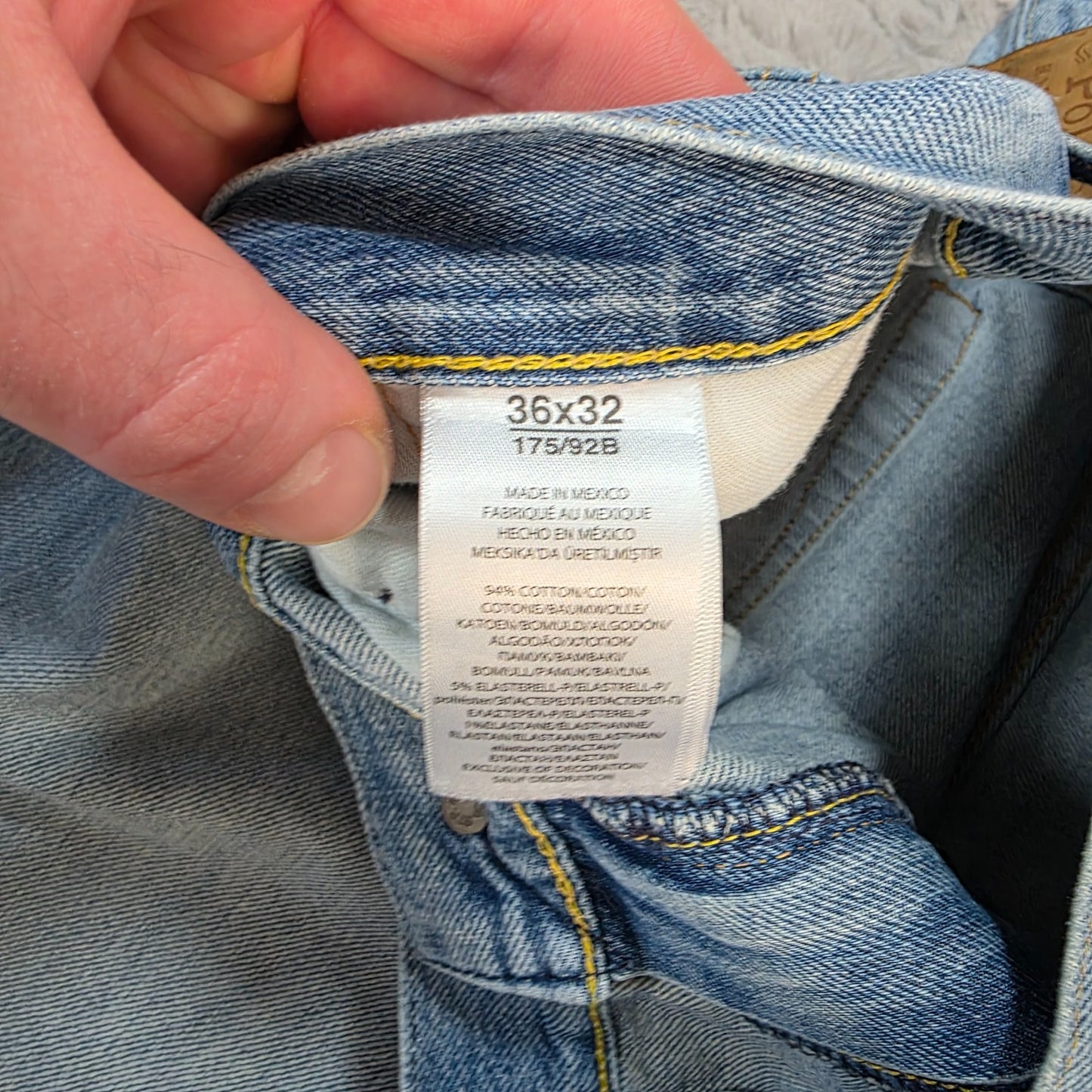 Polo Ralph Lauren Thompson Relaxed Jeans W36 L32 Light Wash Blue Denim