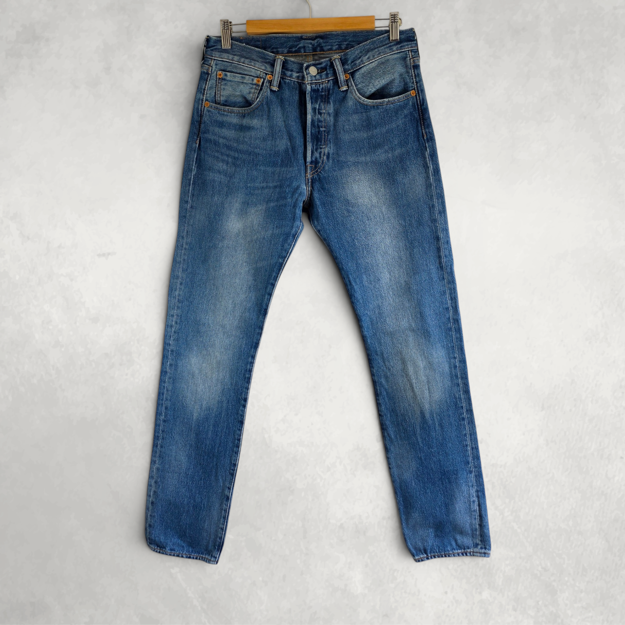 Levi’s 501 Jeans W31 L34 Blue Straight Leg Button Fly Classic Denim