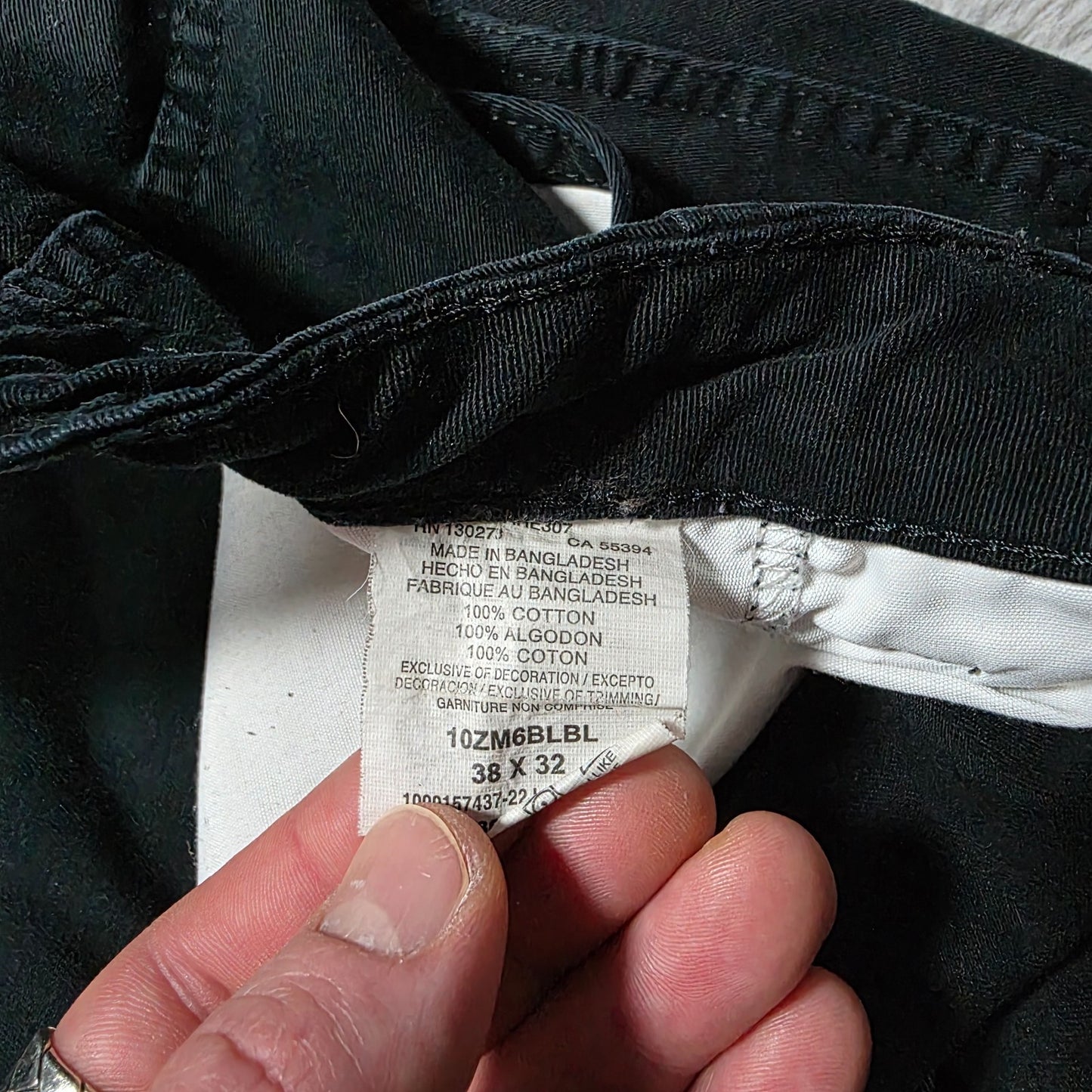 Wrangler Authentics Cargo Trousers Black Men’s Straight Fit W38 L32 Hook & Loop