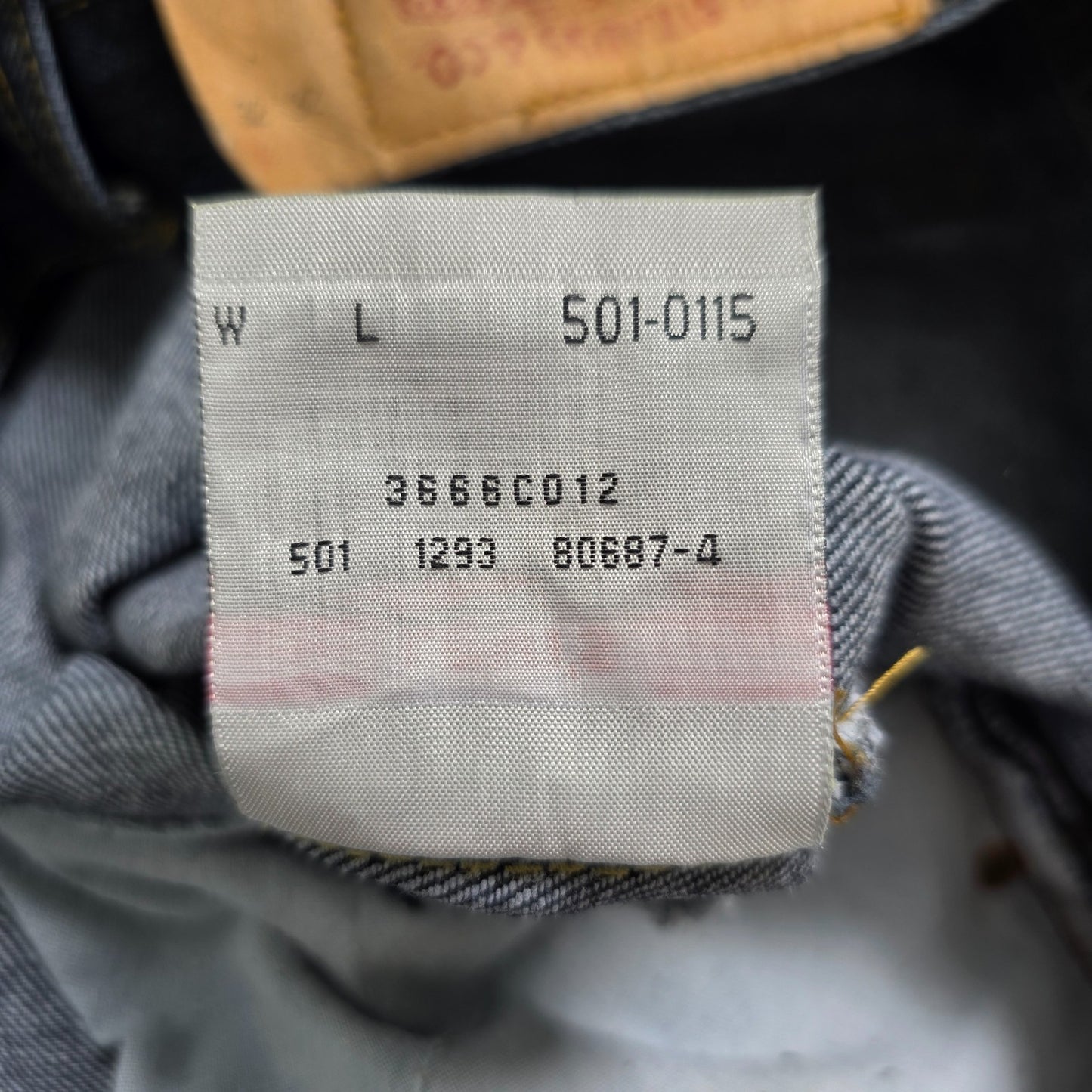 Levi’s 501 Jeans W33 (W32) L27 Blue Straight Leg Button Fly Cropped Raw Hem