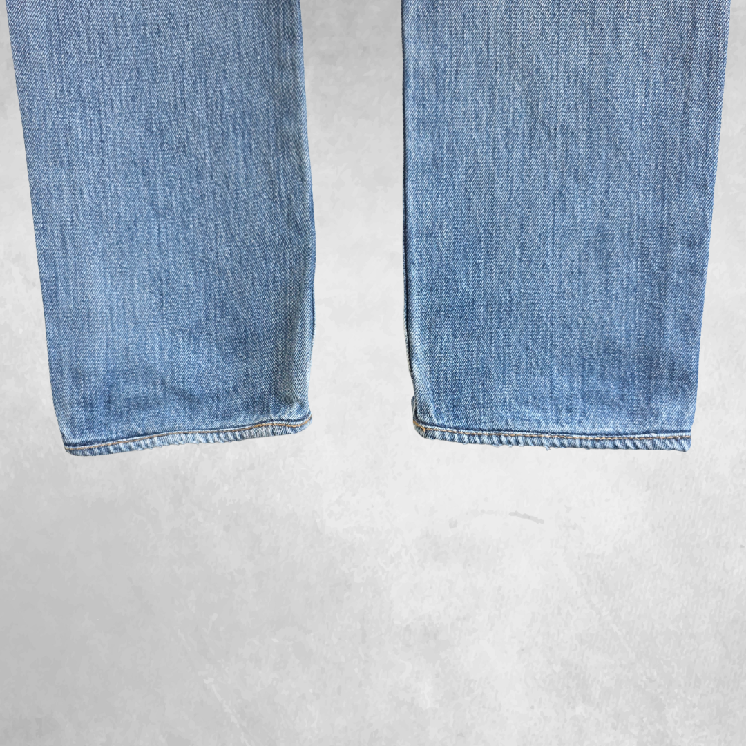 Levis 501 Jeans Mens W31 L30 (Tag W34 L32) Blue Straight Leg Denim Button Fly